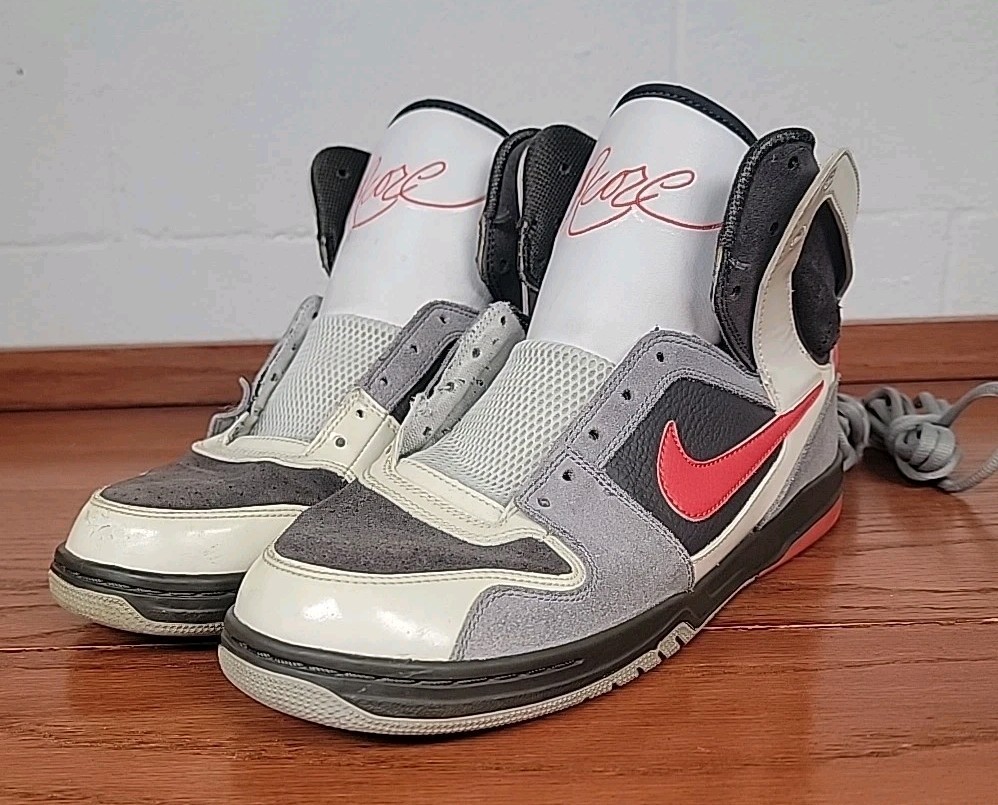 Nike 6.0 Zoom Oncore High 354704-061 Grey Red Black Vintage 2008 Mens Size 10