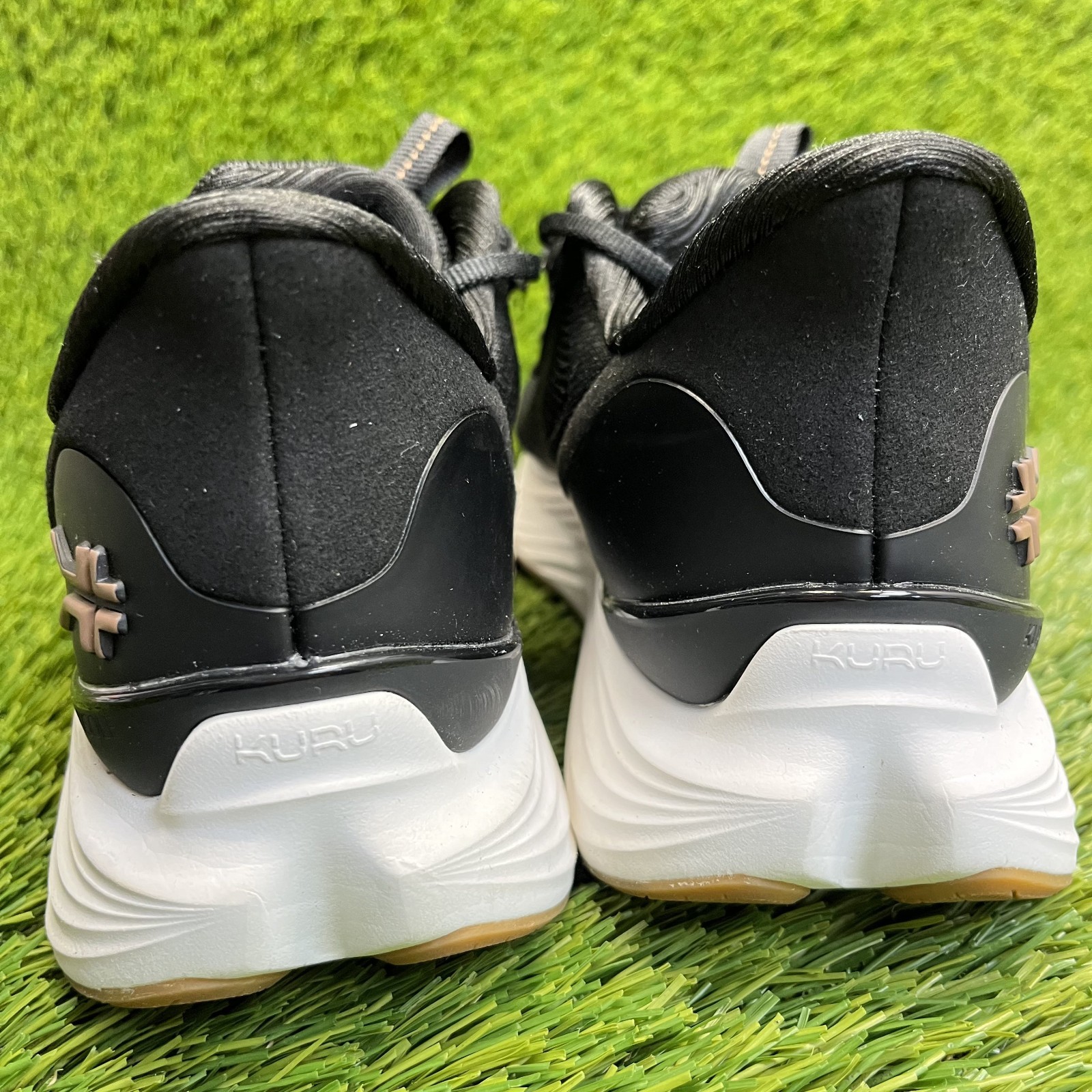 Kuru Atom 2 Womens Size 7.5 Black White Athletic Running Walking Shoes Sneakers