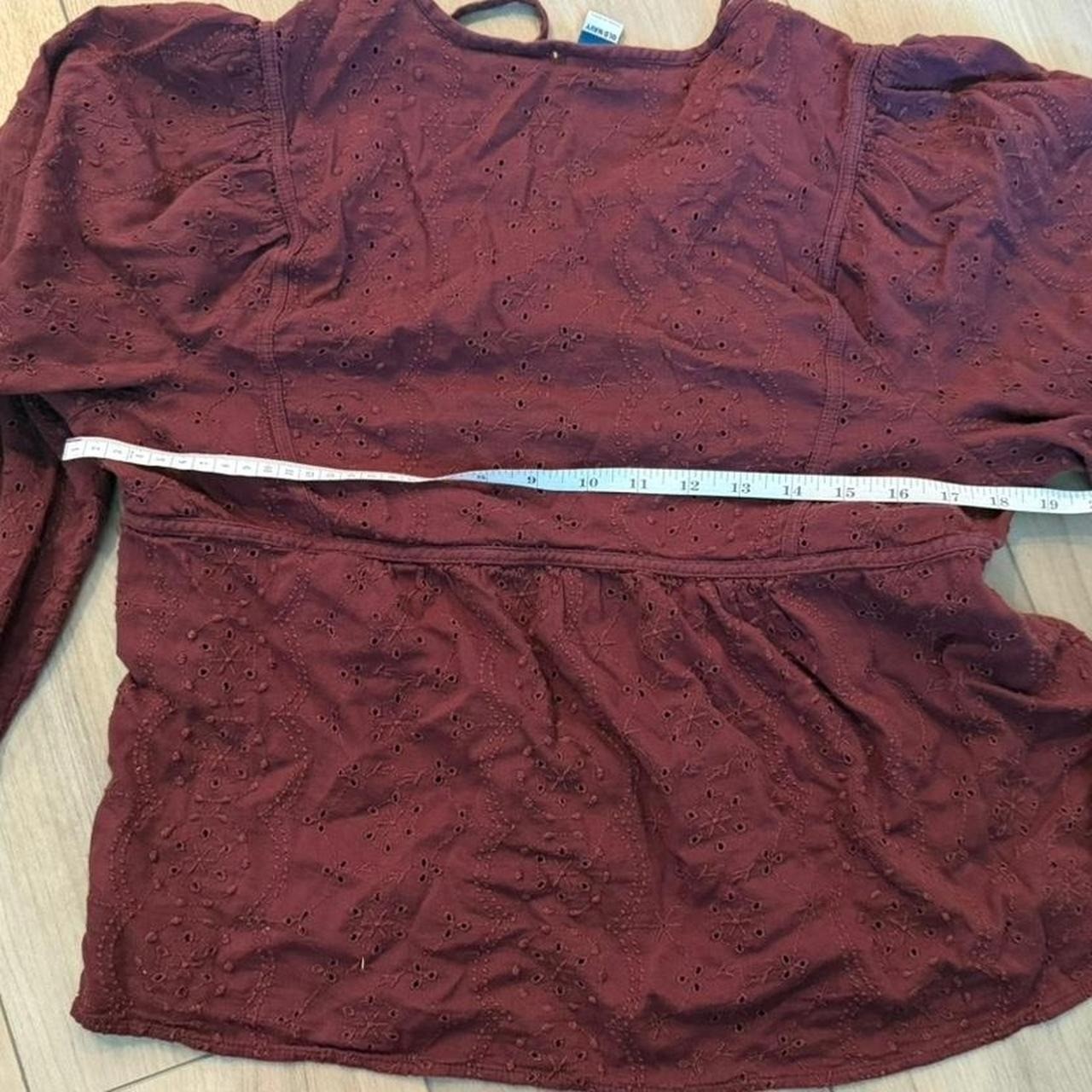 Burgundy eyelet blouse with faux button up front and balloon sleeves cottage M