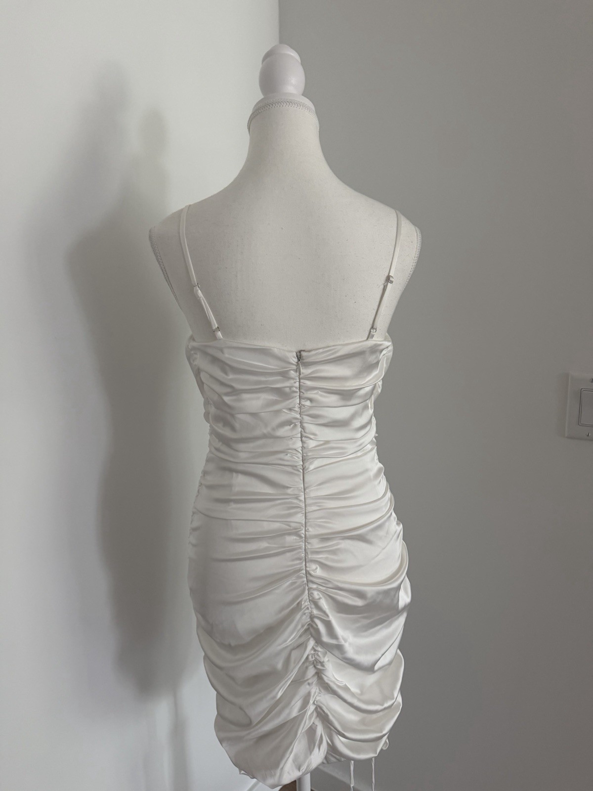 Fashion Nova White Solid Satin Ruched Bodycon Mini Dress Sweetheart Zip Size S