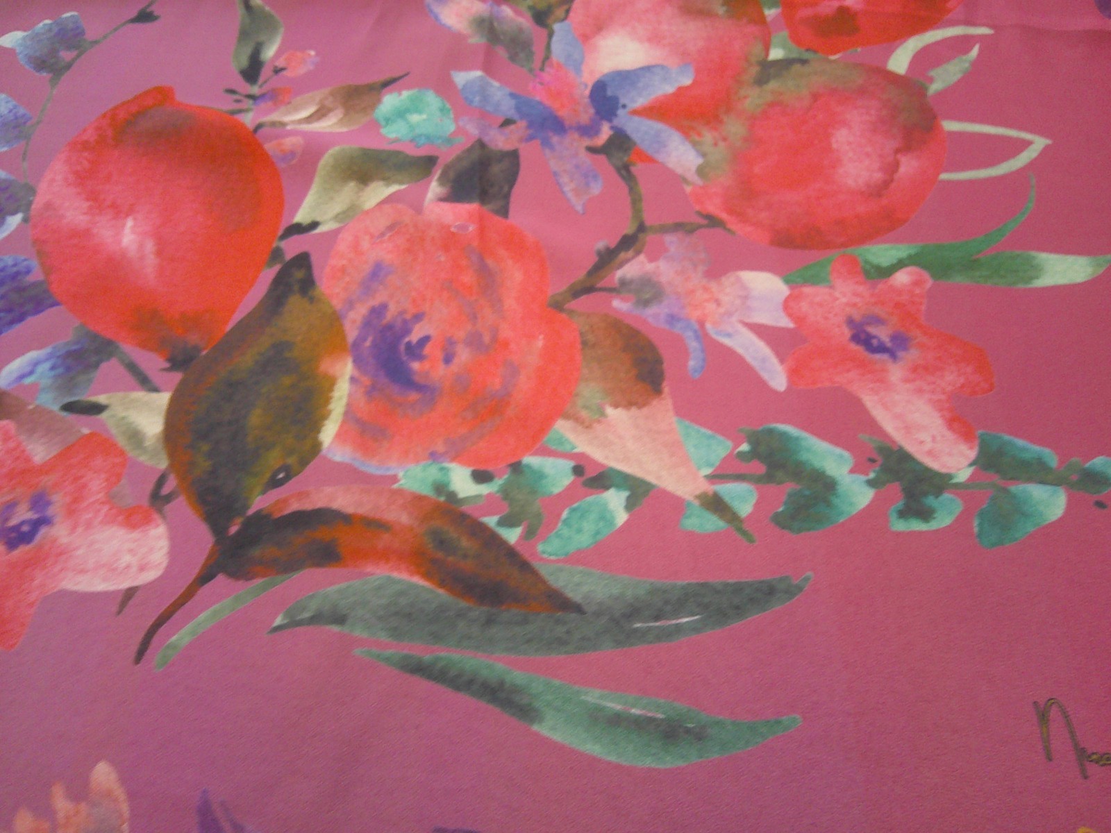 NINA VALENTINA LARGE PINK PURPLE WATERCOLOR FLORAL 70 X 26.5 IN SCARF HIJAB EUC
