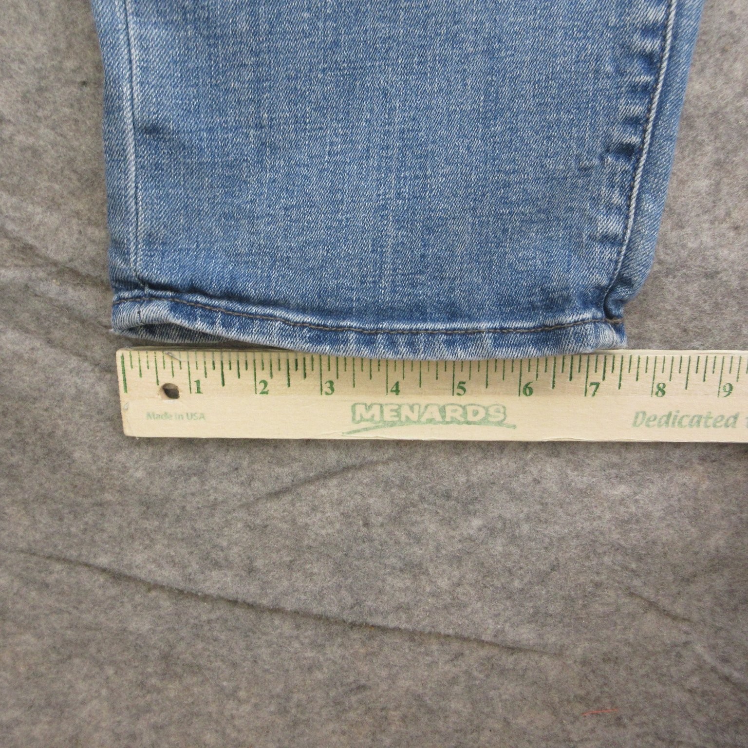 Lee Men’s Extreme Motion Straight Tapered Jeans Light Wash 36×29 Stretch Denim