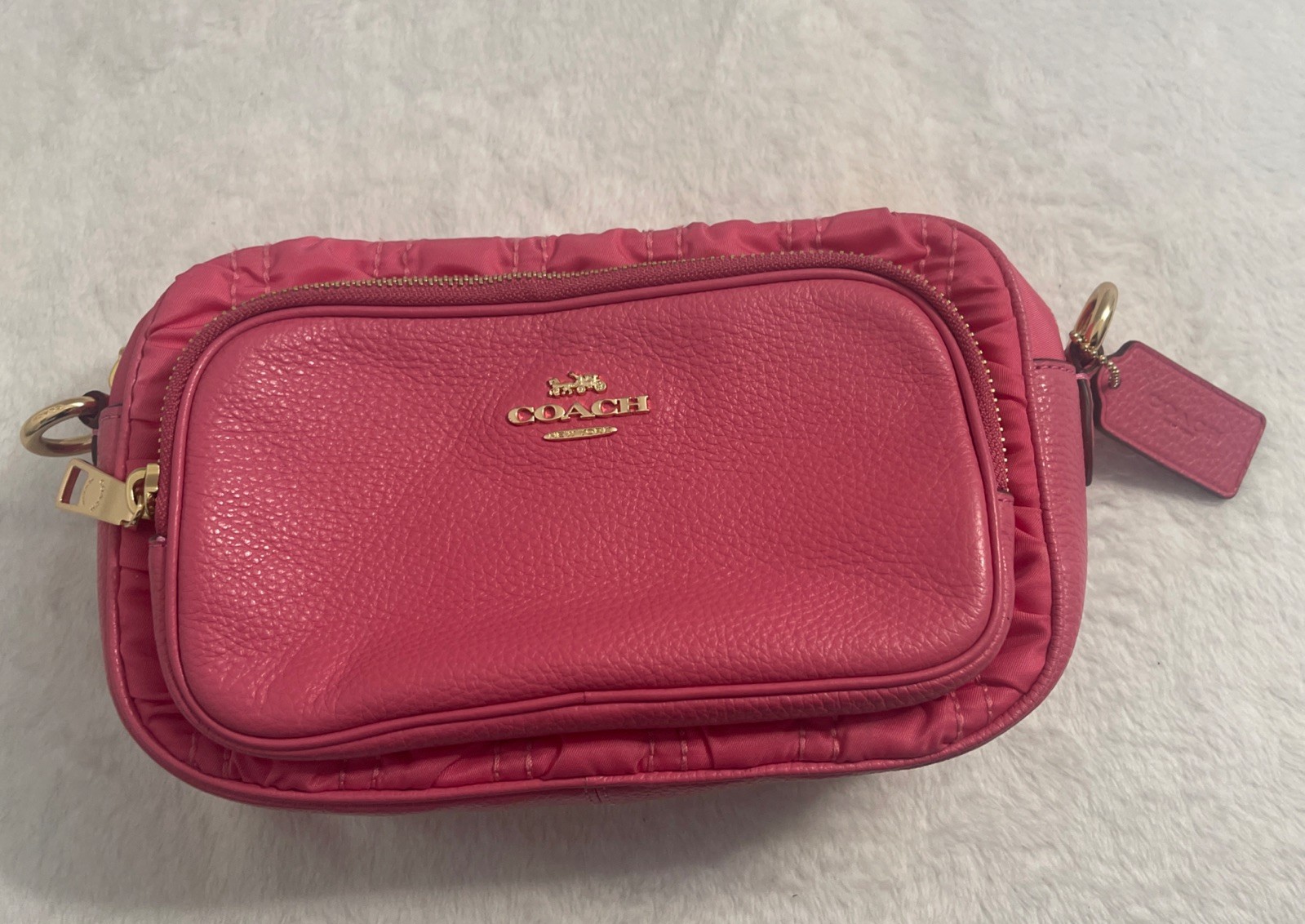 Coach Crossbody With Quilting – Pink – In Good Condition Without Strap