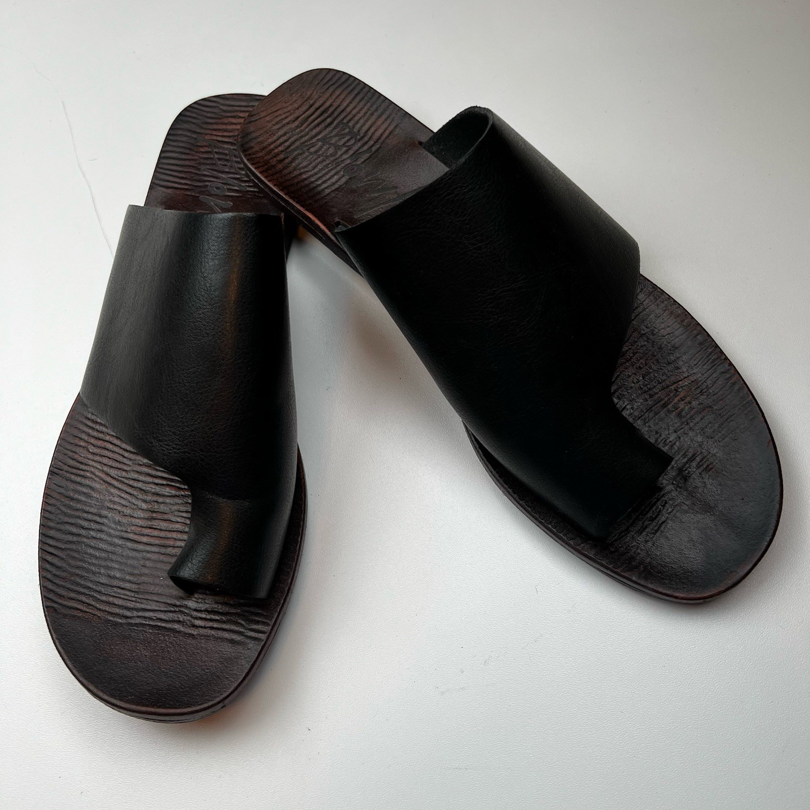Blowfish Dalla Black Vegan Man Made Materials Slide Sandals 8.5