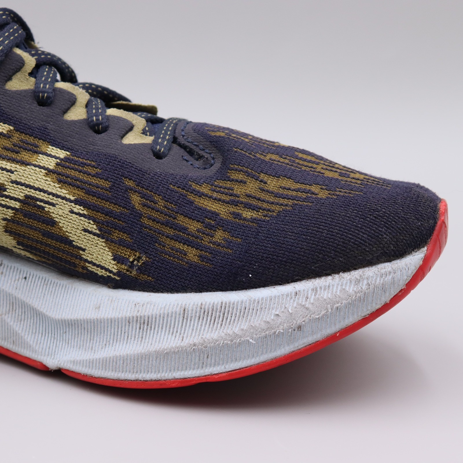 ASICS Novablast 3 Midnight Oil Running Shoes Men’s Size 7 Athletic Sneakers