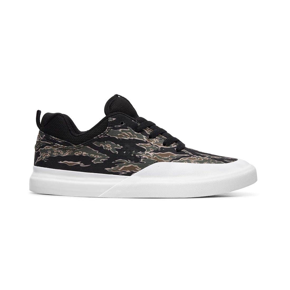 DC Infinite TX SE Skate Shoes – Camo Black