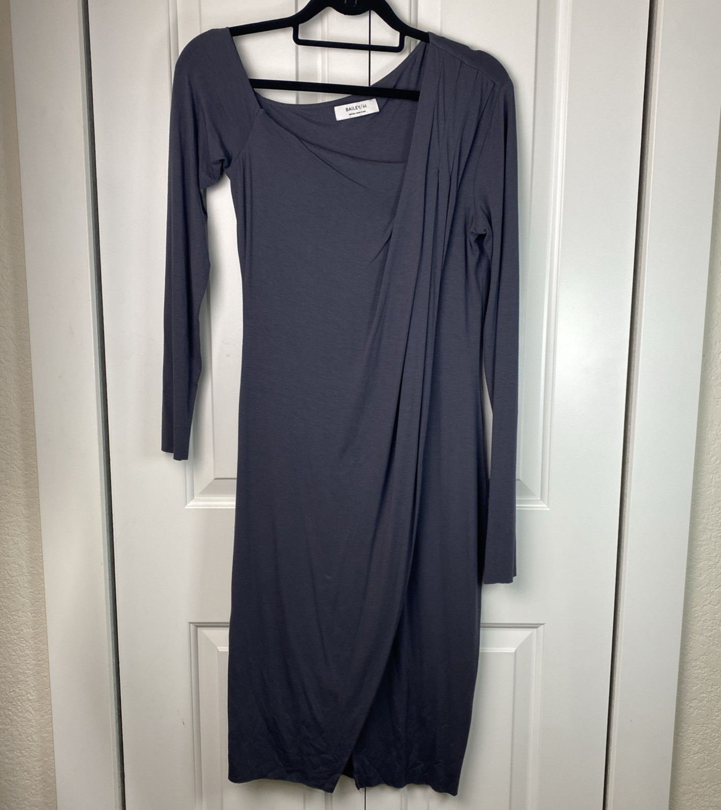 Bailey 44 Form Fitting Slate Gray Asymmetrical Pleated Lined Dress Size M (?)