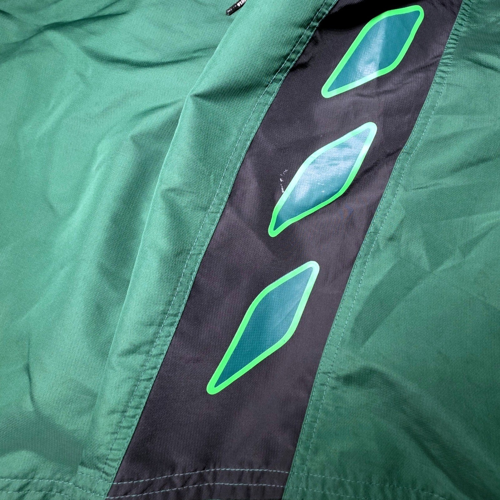 Nike Mens Green Black Graphic Mesh Lined Athletic Swim Trunks Shorts XXL Y2K