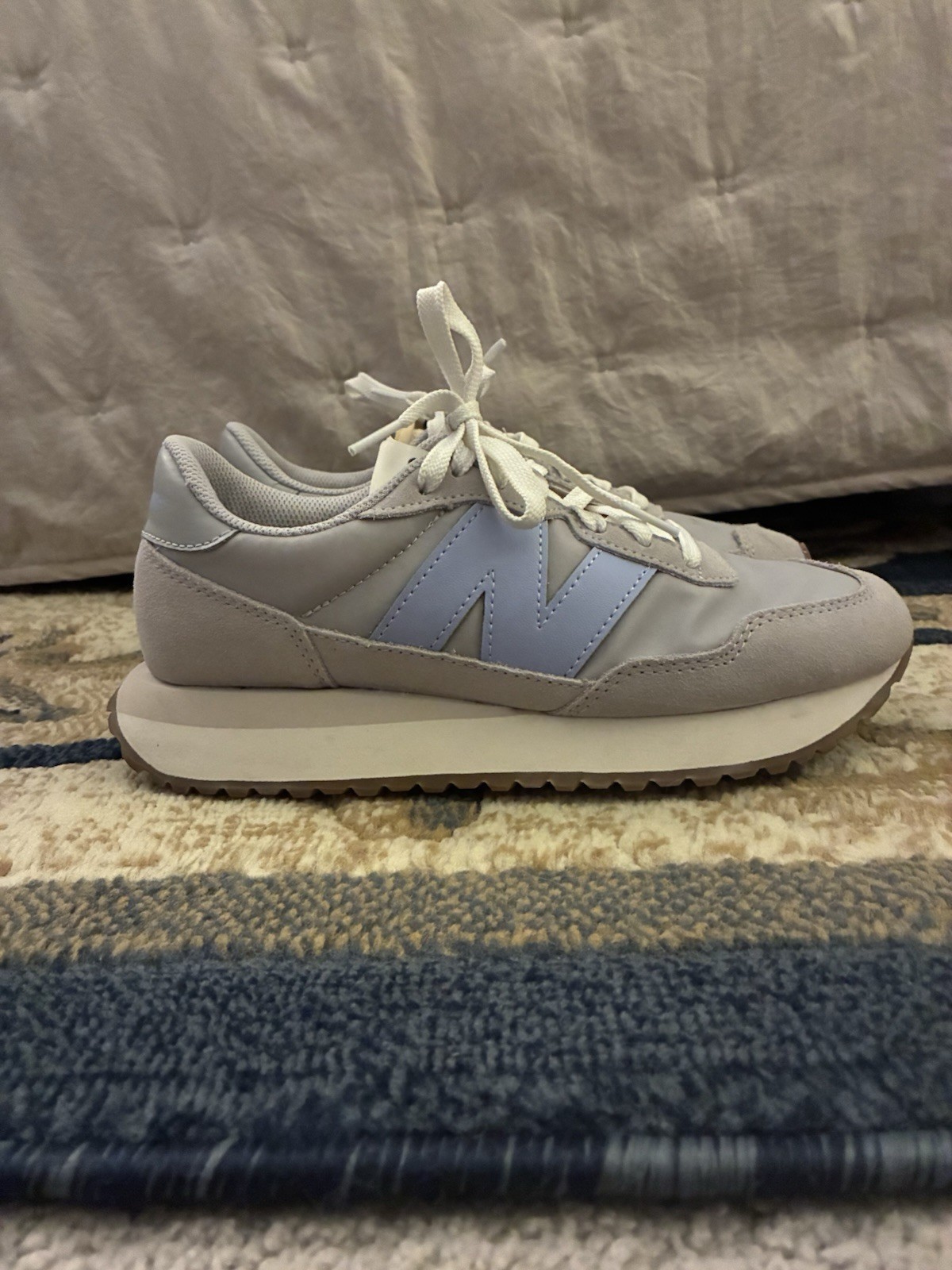 New Balance 237 Style 237 Gray/Blue/White Low Top Lace-Up Sneakers Rubber