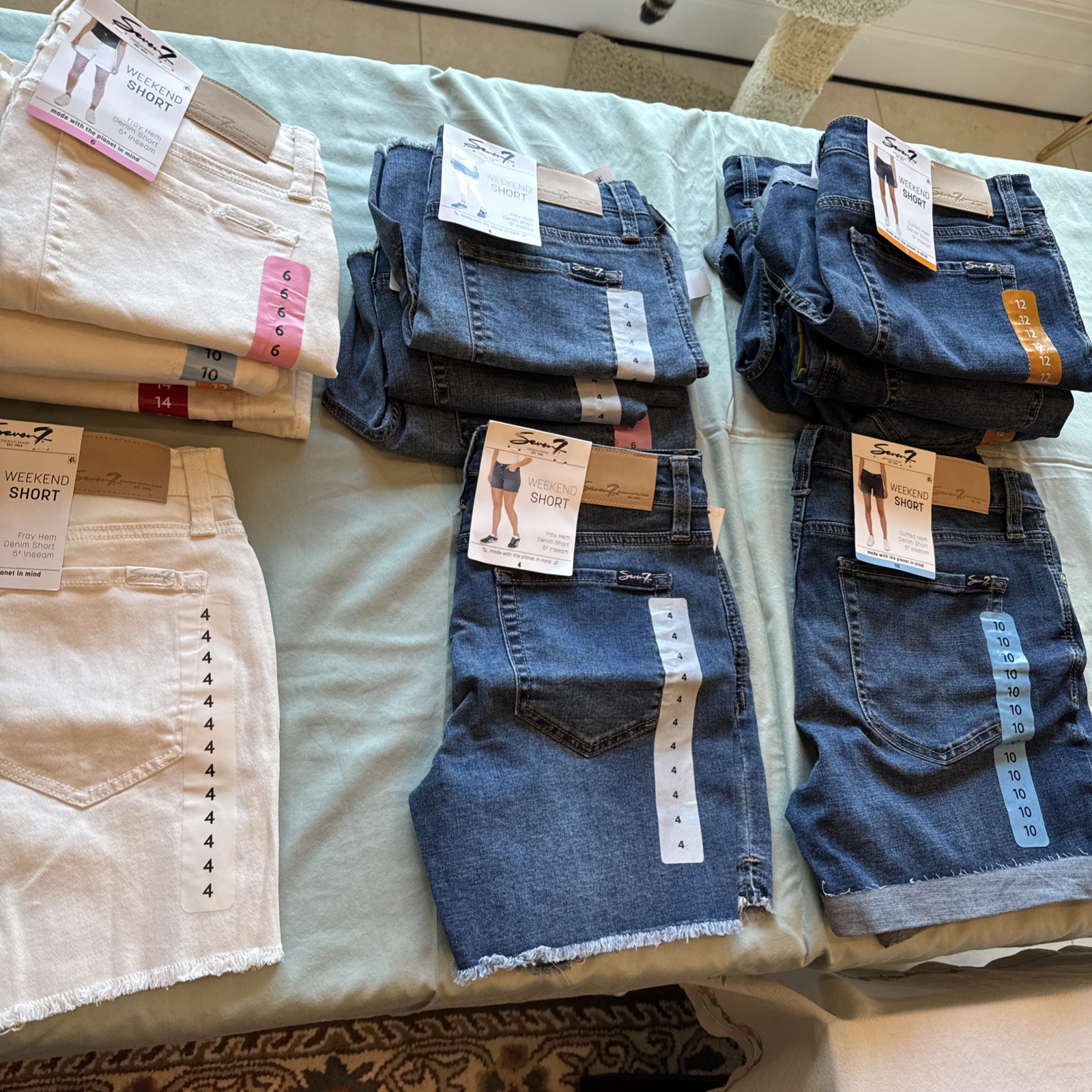 Seven7 Women’s Mid-Rise Comfort Stretch Weekend Shorts