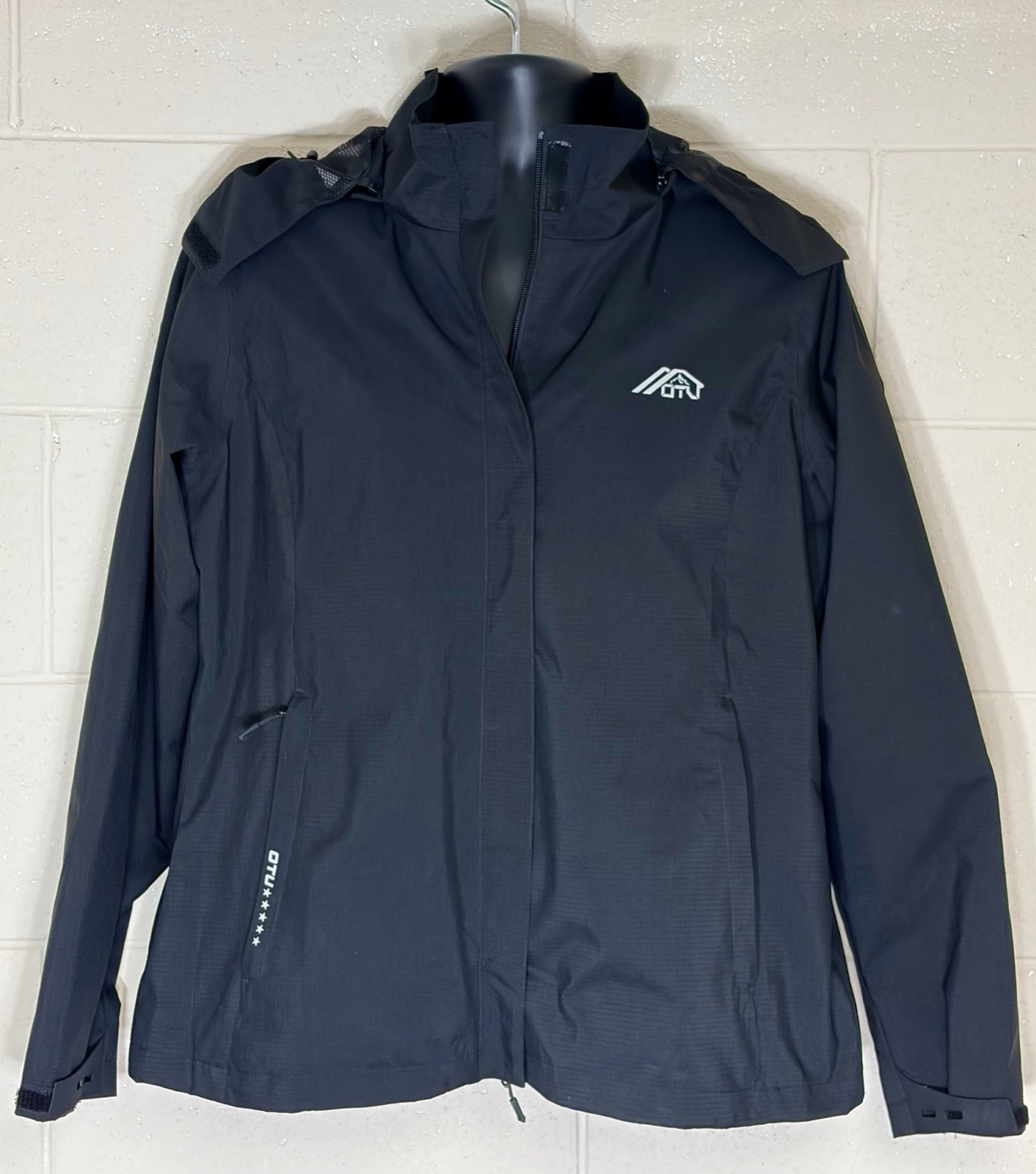 OTU Jacket Womens Lightweight Waterproof Hooded Rain Shell Black Large Outdoor