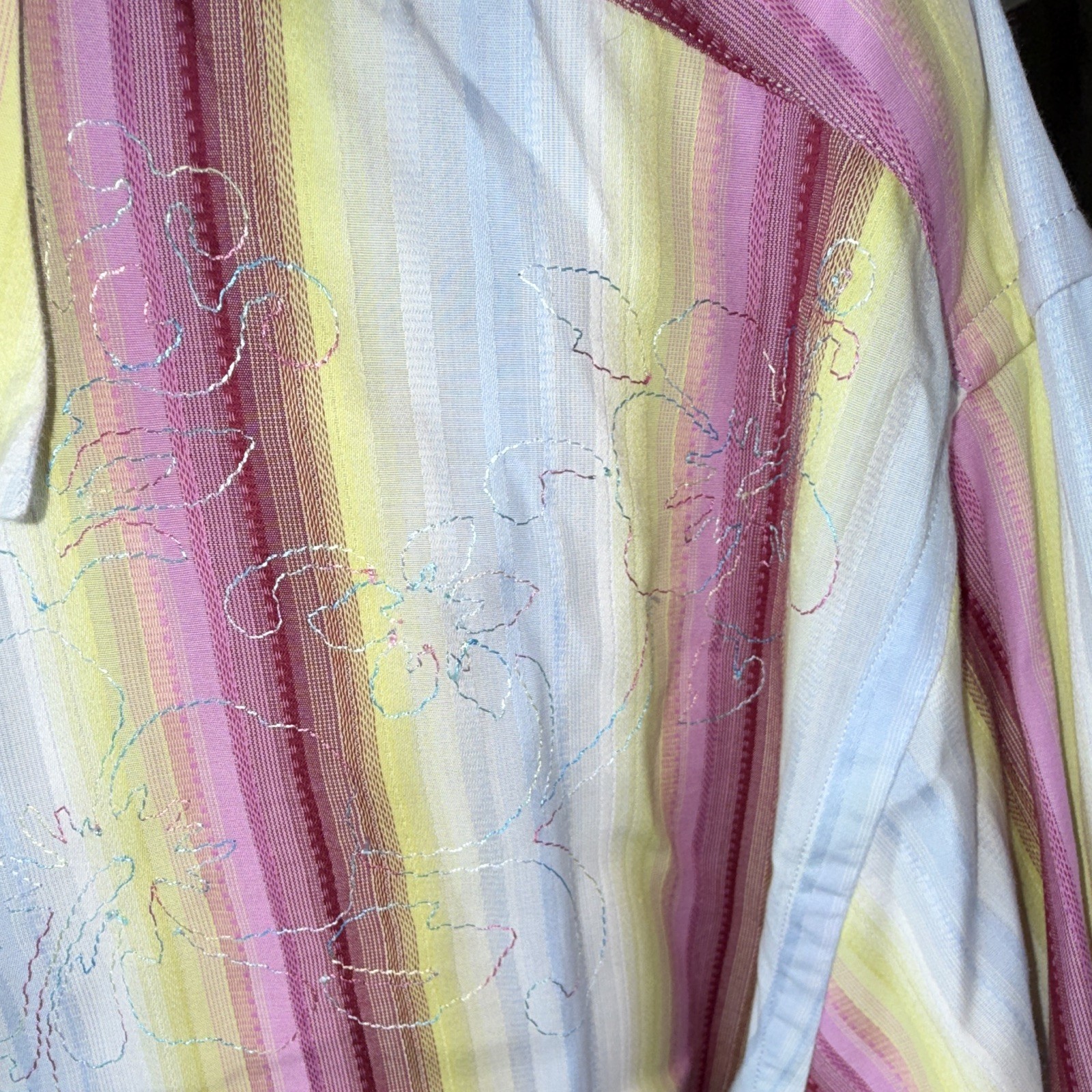 Men’s M Cotton Multicolor Striped Button Front Dress Shirt 32/33 Emb Cuffs
