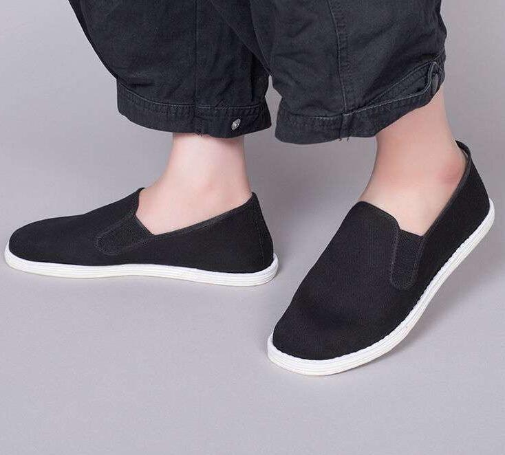 New Men’s Chinese Kung Fu Shoes Martial Art Cotton Sole Tai chi Slipper Casual