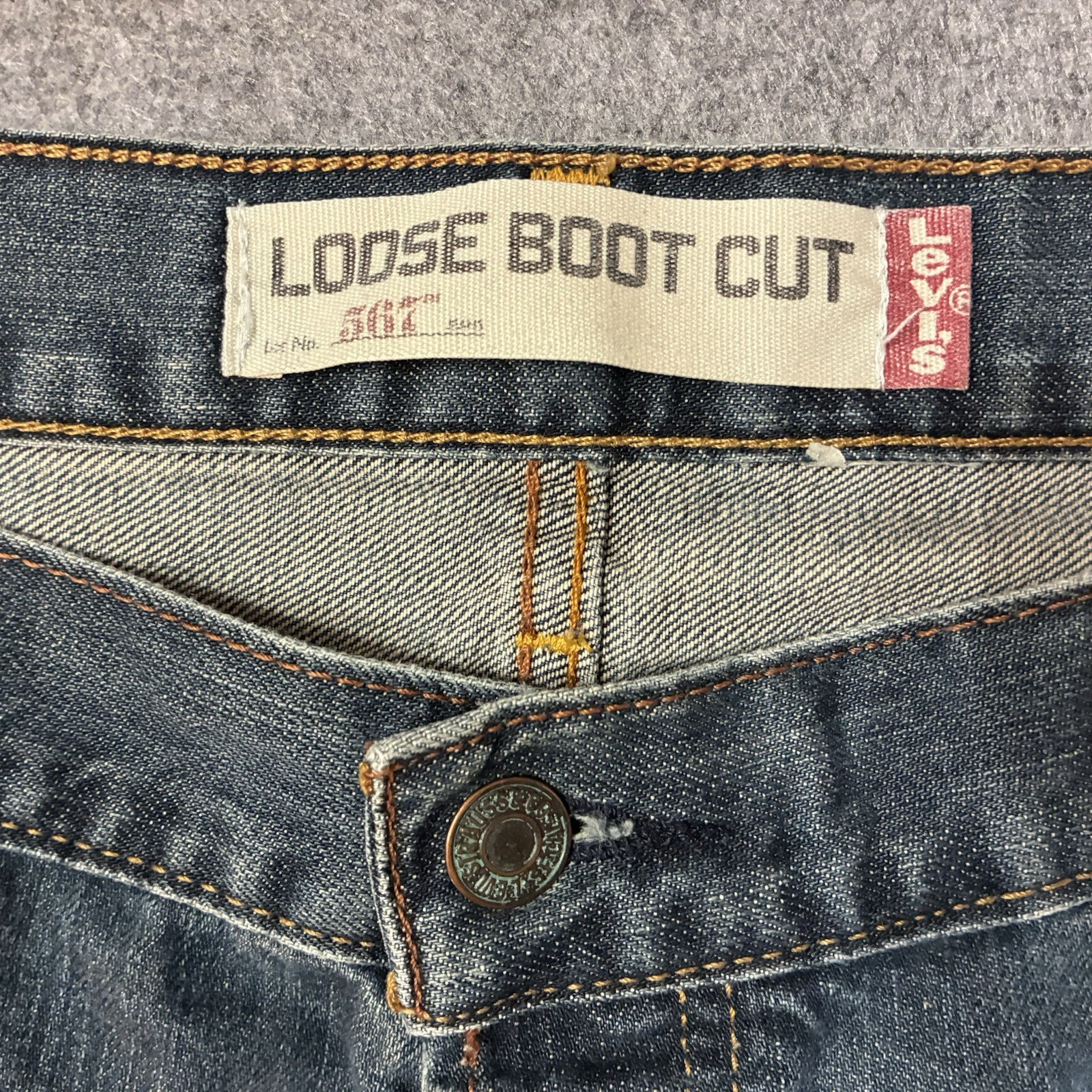 Vintage Y2K Levis 567 Loose Boot Cut Jeans 36×29 Baggy Wide Leg Faded Whiskers