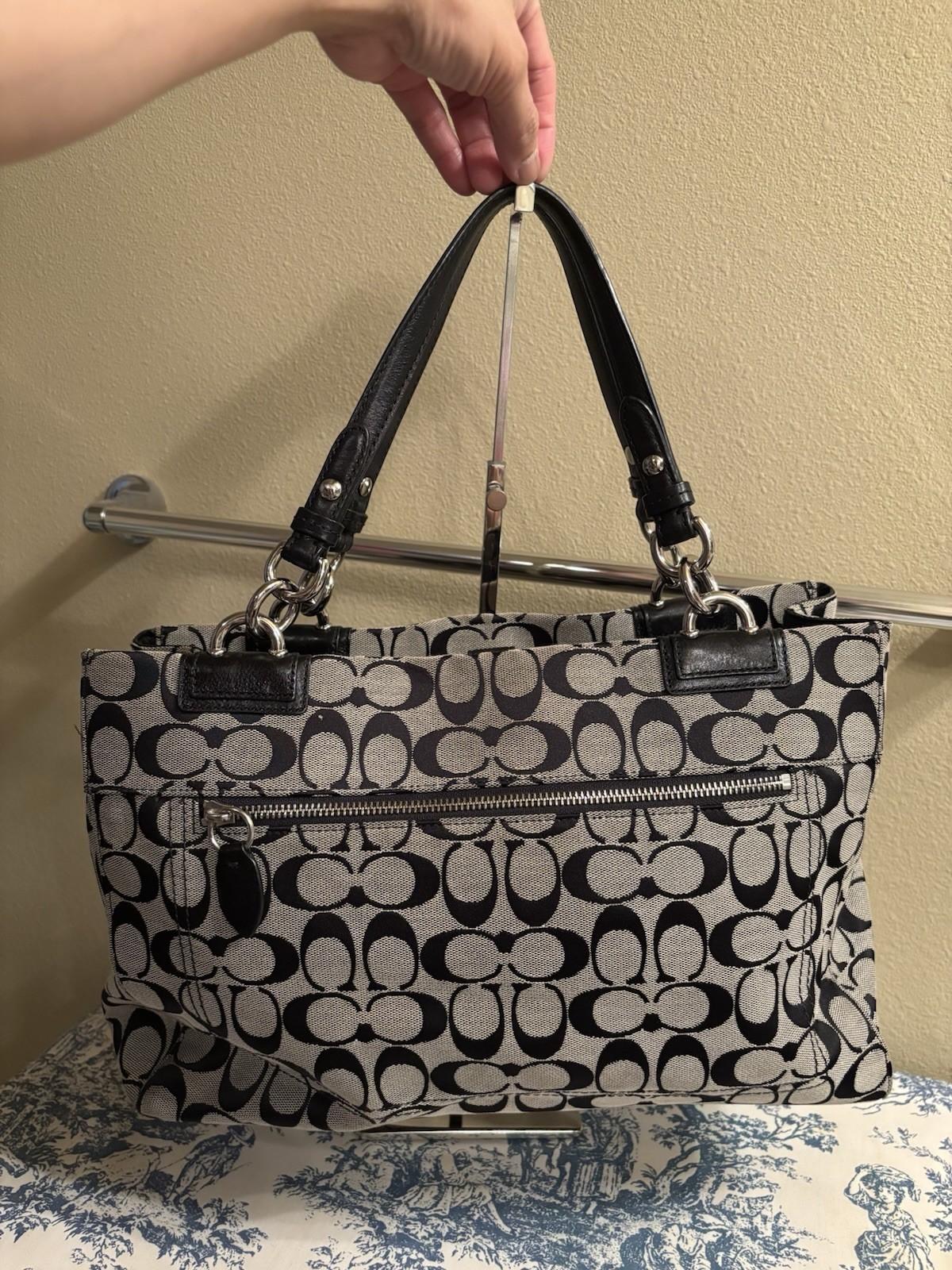 Coach Vintage Penelope F16537 Signature Tote Bag