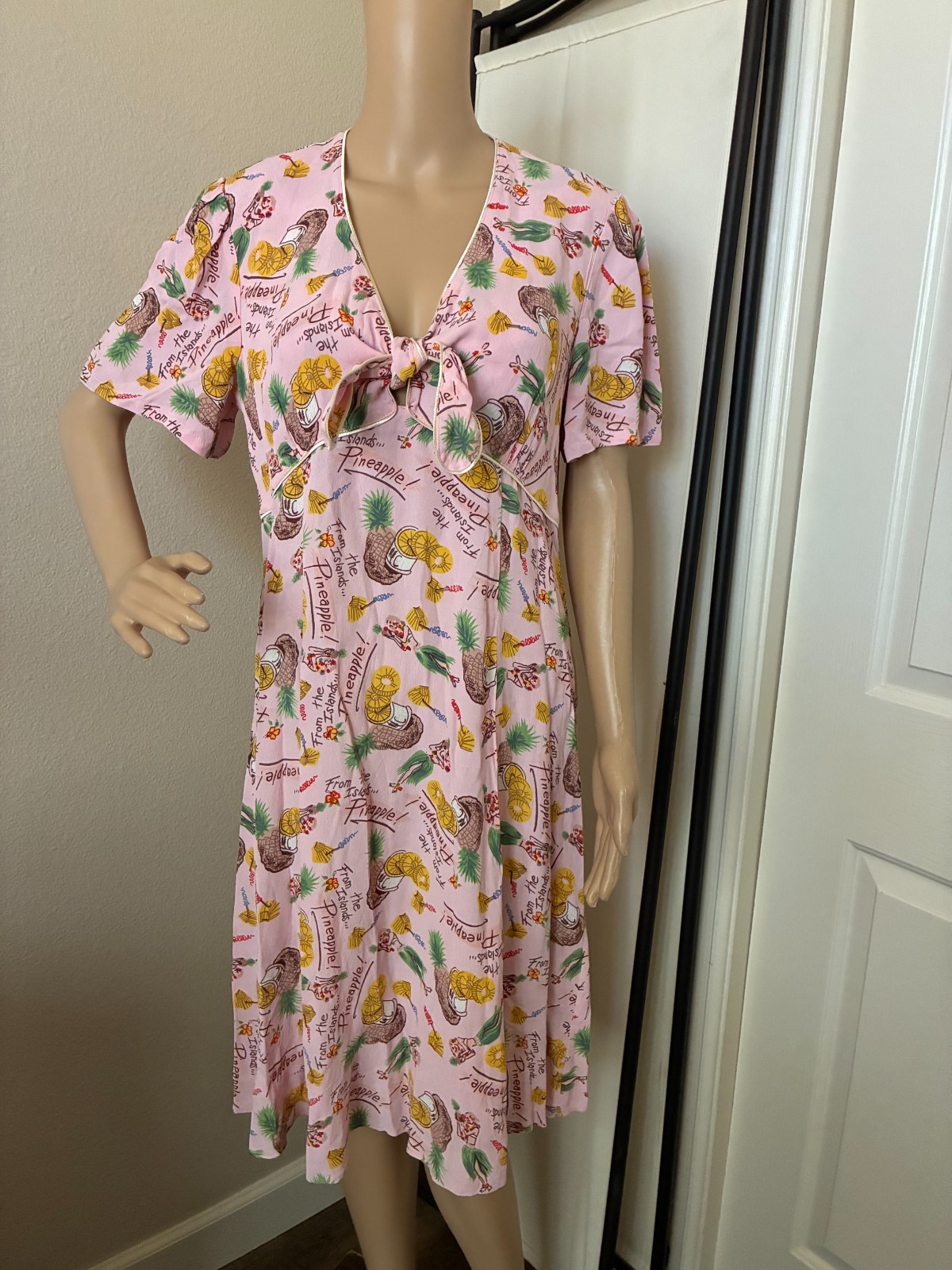 vtg Loco Lindo pink tropical pineapple Rockabilly dress L