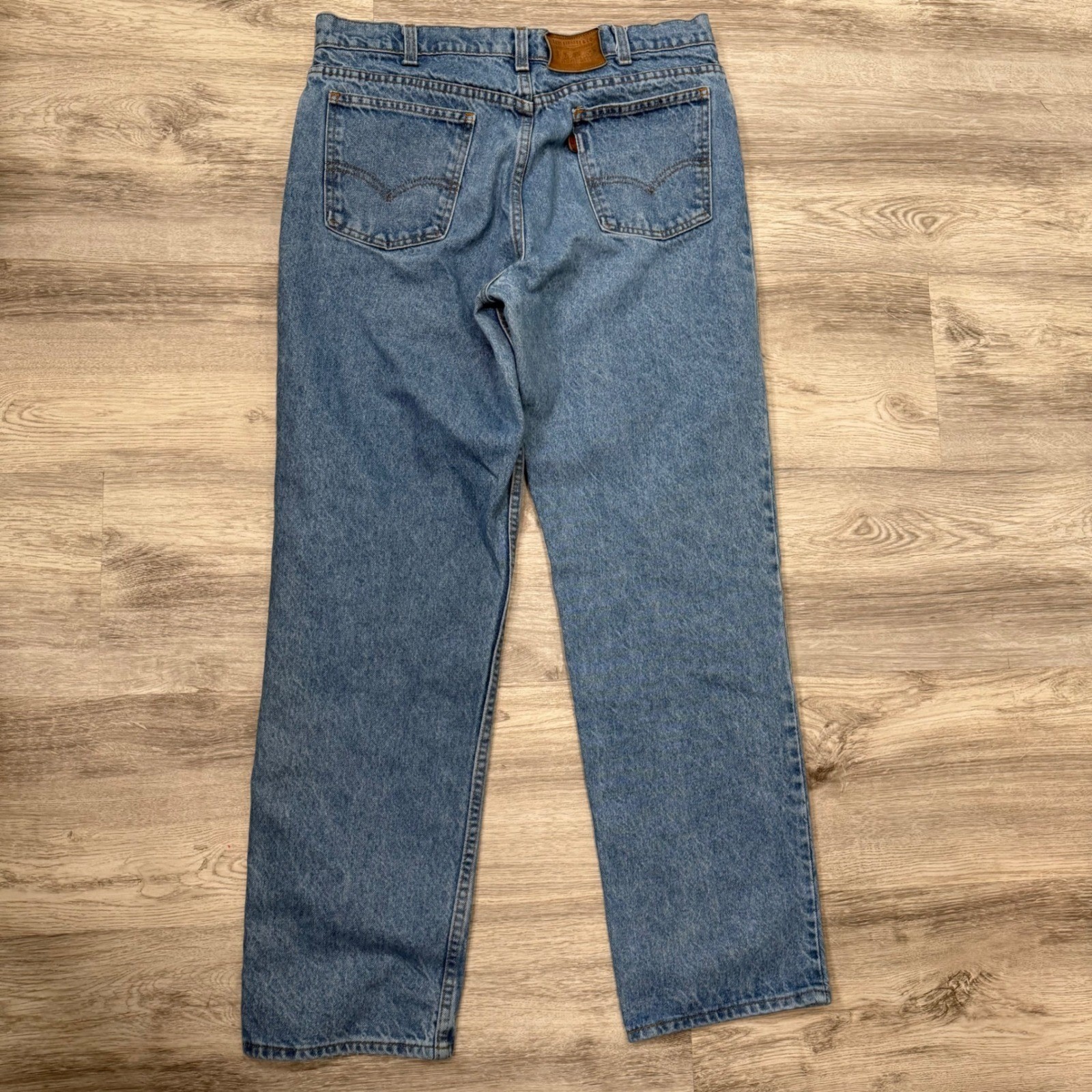 Levi’s 540 Jeans Mens Relaxed Fit Straight Leg Light Wash Denim Pants 34×31