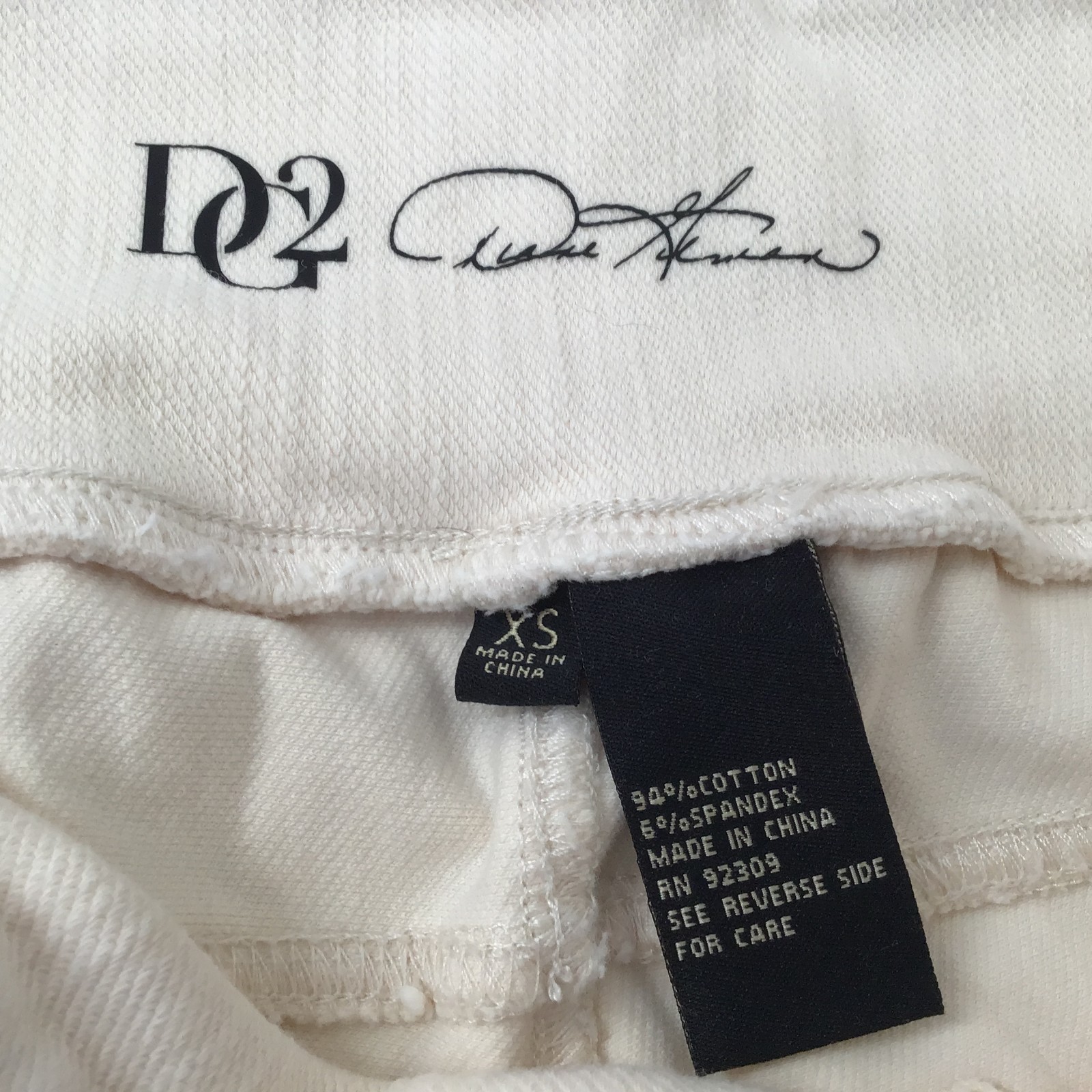 DG2 New XS Cream Colored – 94% Cotton/6% Spandex Diane Gilman Pants