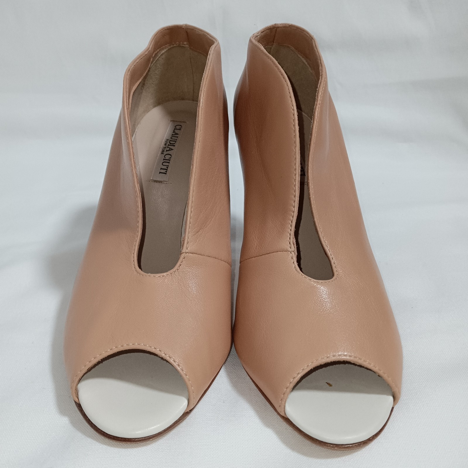 Claudia Ciuti Plunge-vamp Peep-toe Booties Beige Leather Heels Sz 8.5 Made Italy