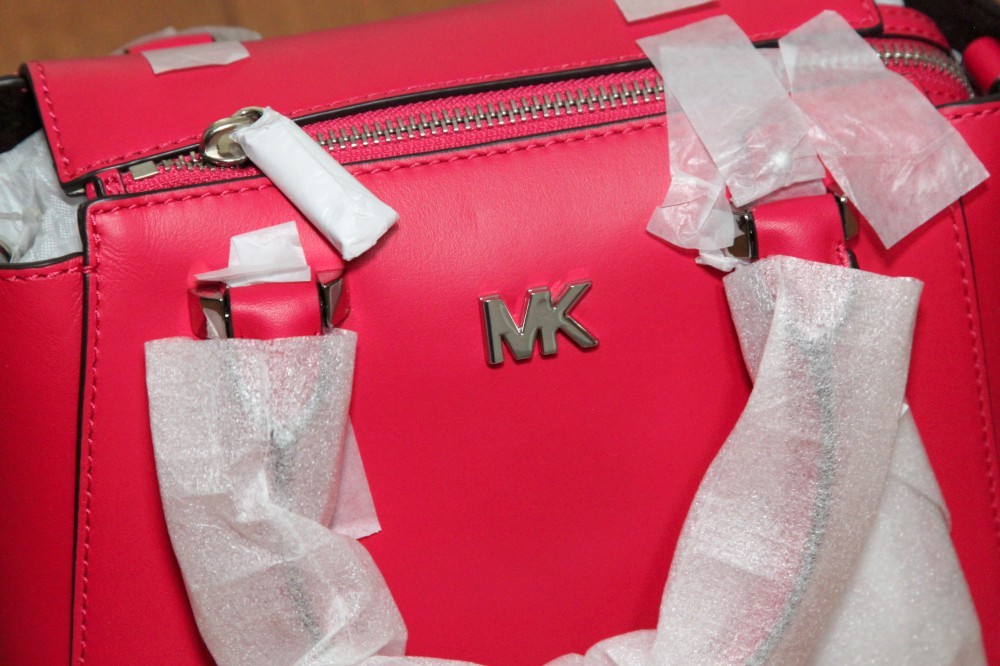 NWT Michael Kors Nolita Mini Messenger Crossbody Tote Bag Ultra Pink