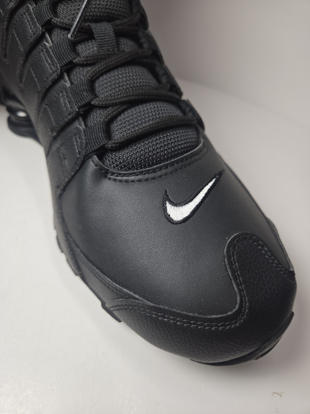 Nike Shox NZ EU Black – White 501524-091 Men’s Size 13 UK 12 EUR 47.5 Worn Once