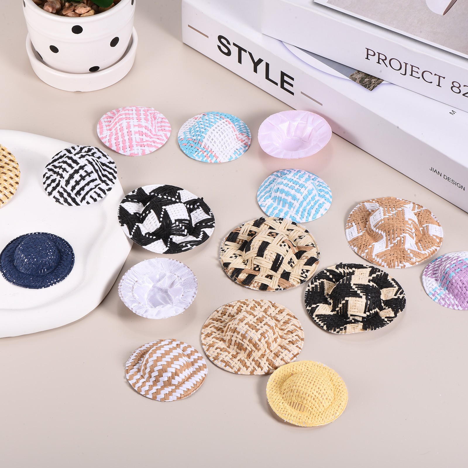 20 Pcs Mini Straw Hats Craft Doll Hats, 5cm x 1.3cm (Beige/Apricot)