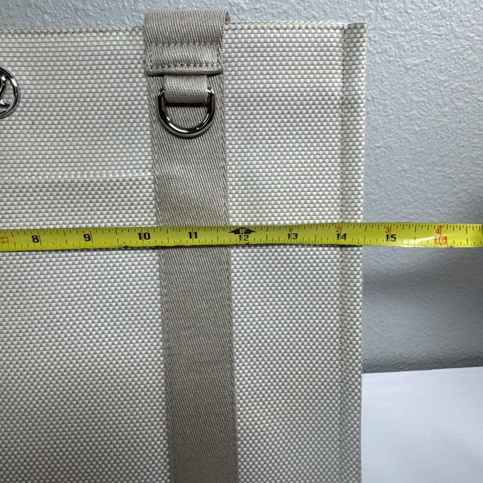 Lululemon Two-Tone Canvas Tote Bag Beige OS – Good Condition – Free Shipping!