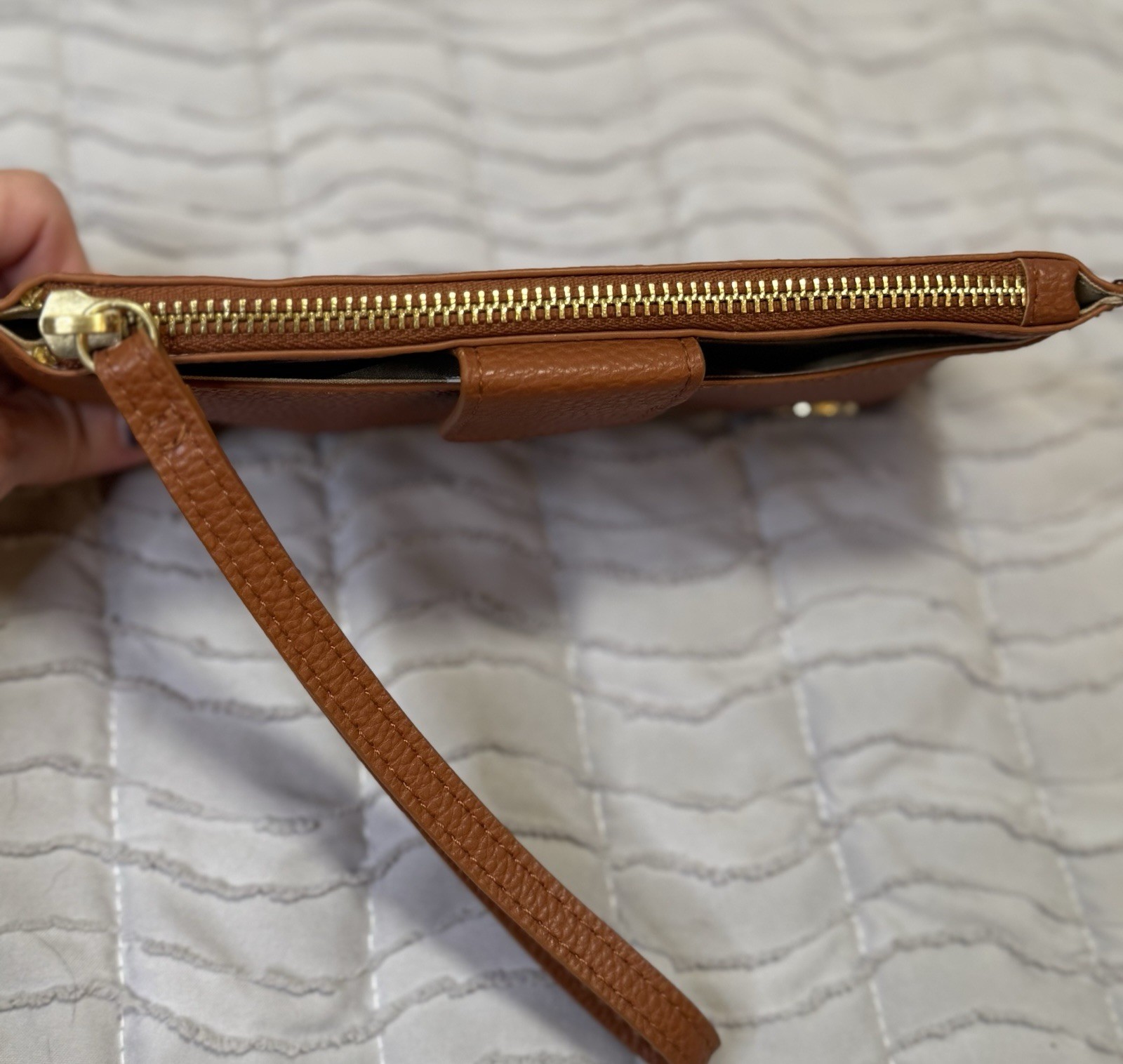 CleverMade Premium Zip Pouch Wallet Clutch