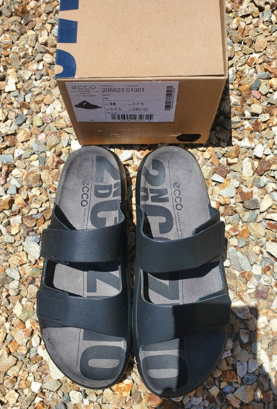 ECCO 2ND COZMO W Black size EU 38 US 7 – 7.5 New with Box