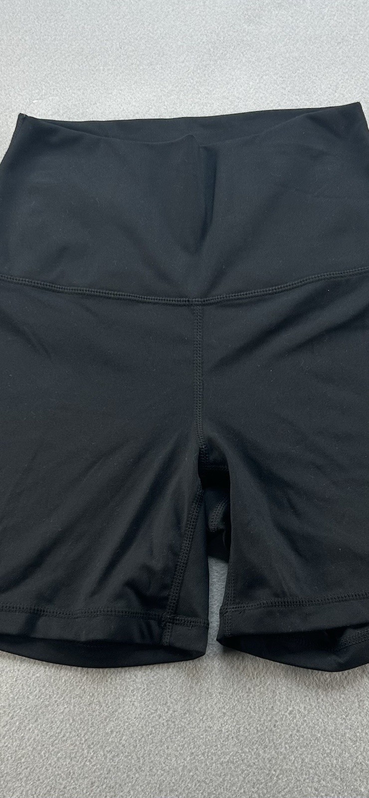 Yogalicious Lux Everyday 5″ Bike Shorts Black Size S Lycra NWT