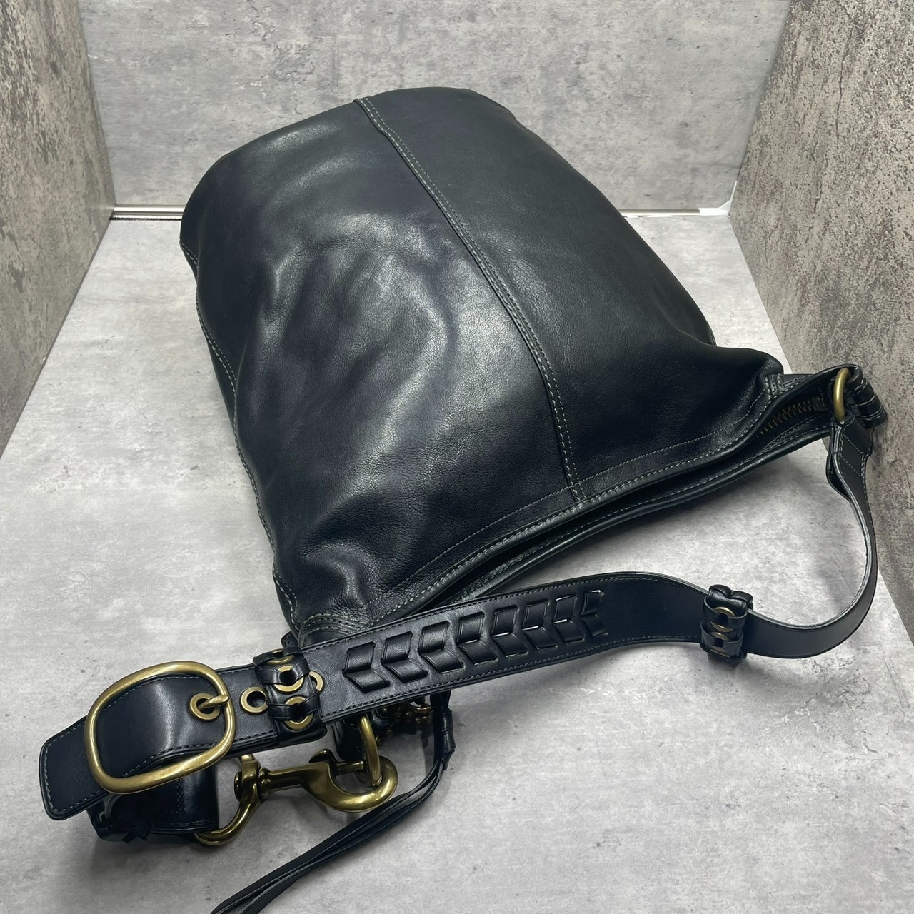 Vintage Coach 11423 XL Vintage Cognac Bleecker Tattersall Leather Duffle Black