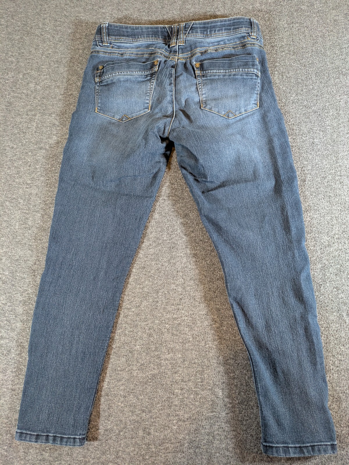 Democracy Jeans Women’s AB Technology Comfort Skinny Size 6 Dark Wash