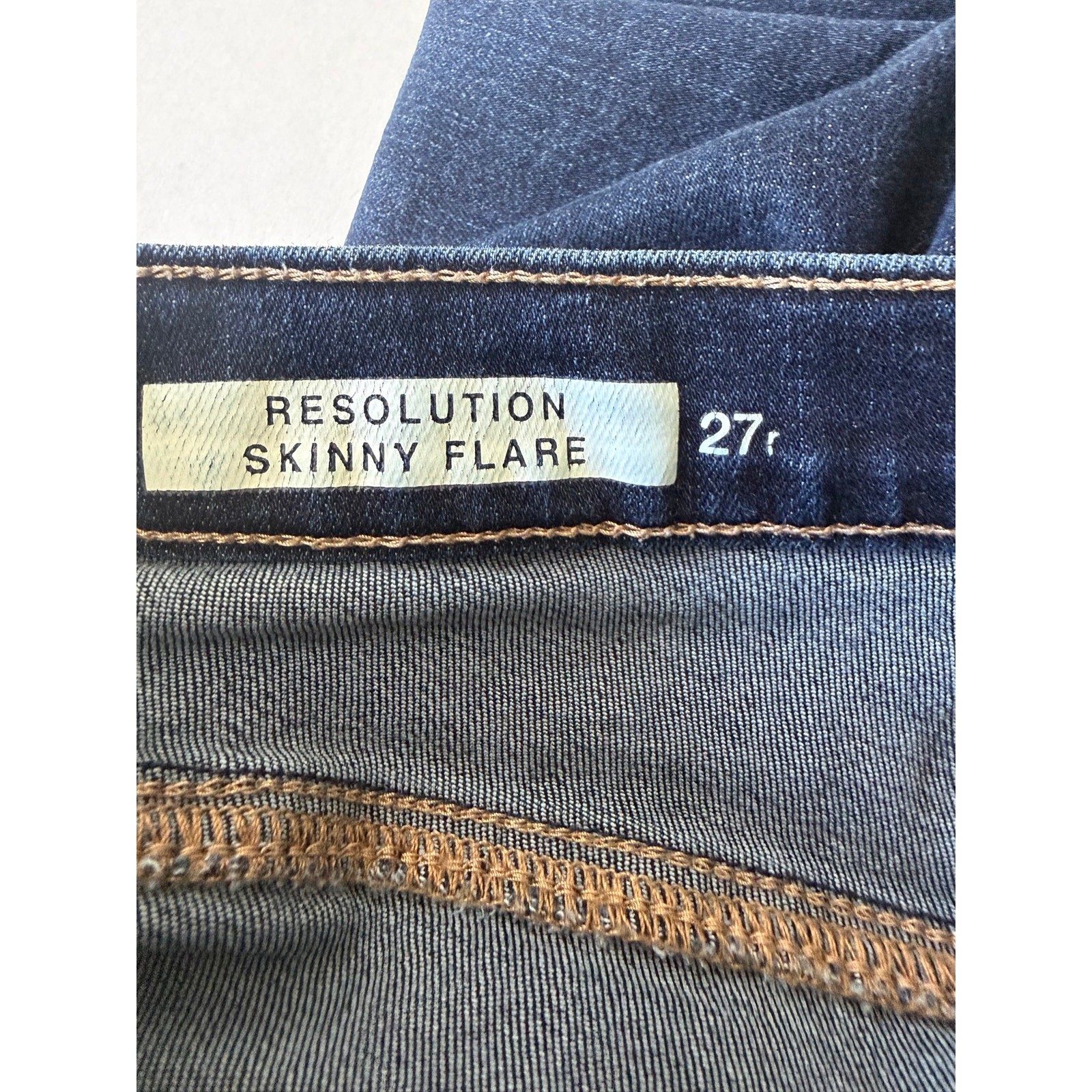 GAP Womens Size 27 High Rise Resolution Skinny Flare Jeans ark Wash Side ZIpper