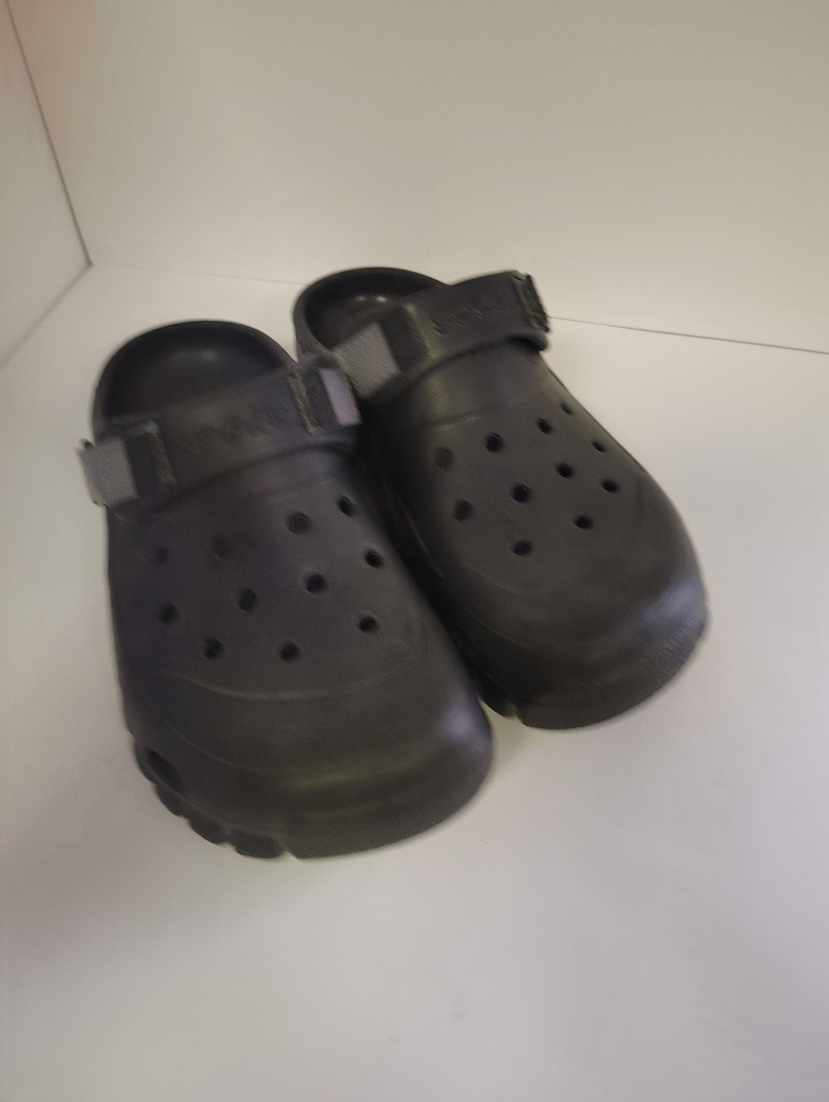 Crocs Offroad Sport Clog Waterproof Adjustable Heel Strap Rugged Lug Sole M8 W10