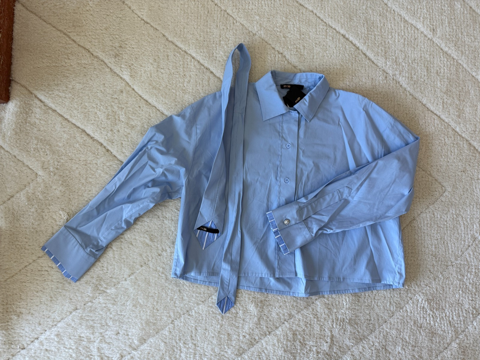NWT Maje Light Blue Cropped Button Down Shirt with Removable Tie Size S Small
