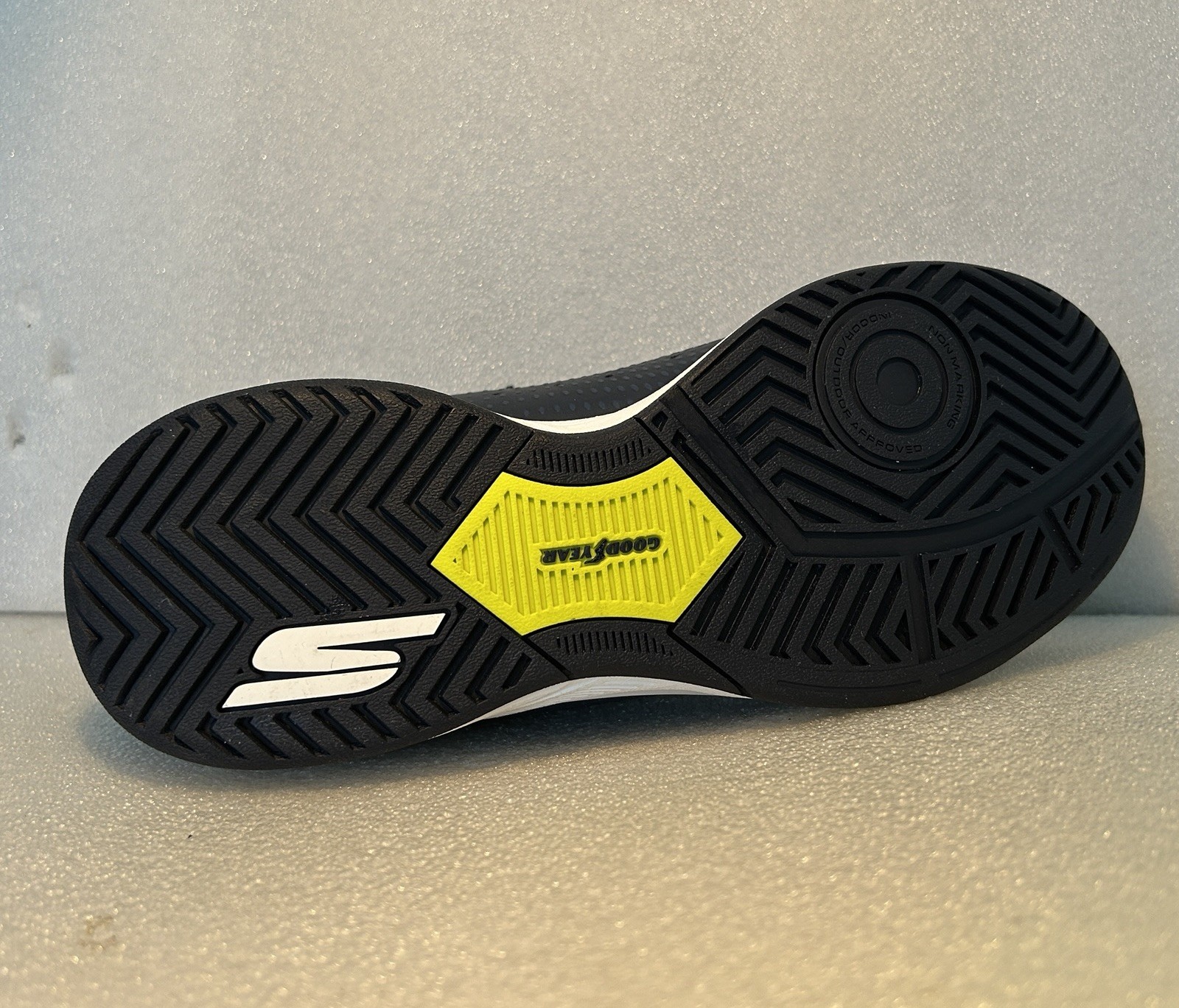 Skechers Men’s Viper Court Reload Hands Free Slip-ins Pickleball Shoe Size 7.5