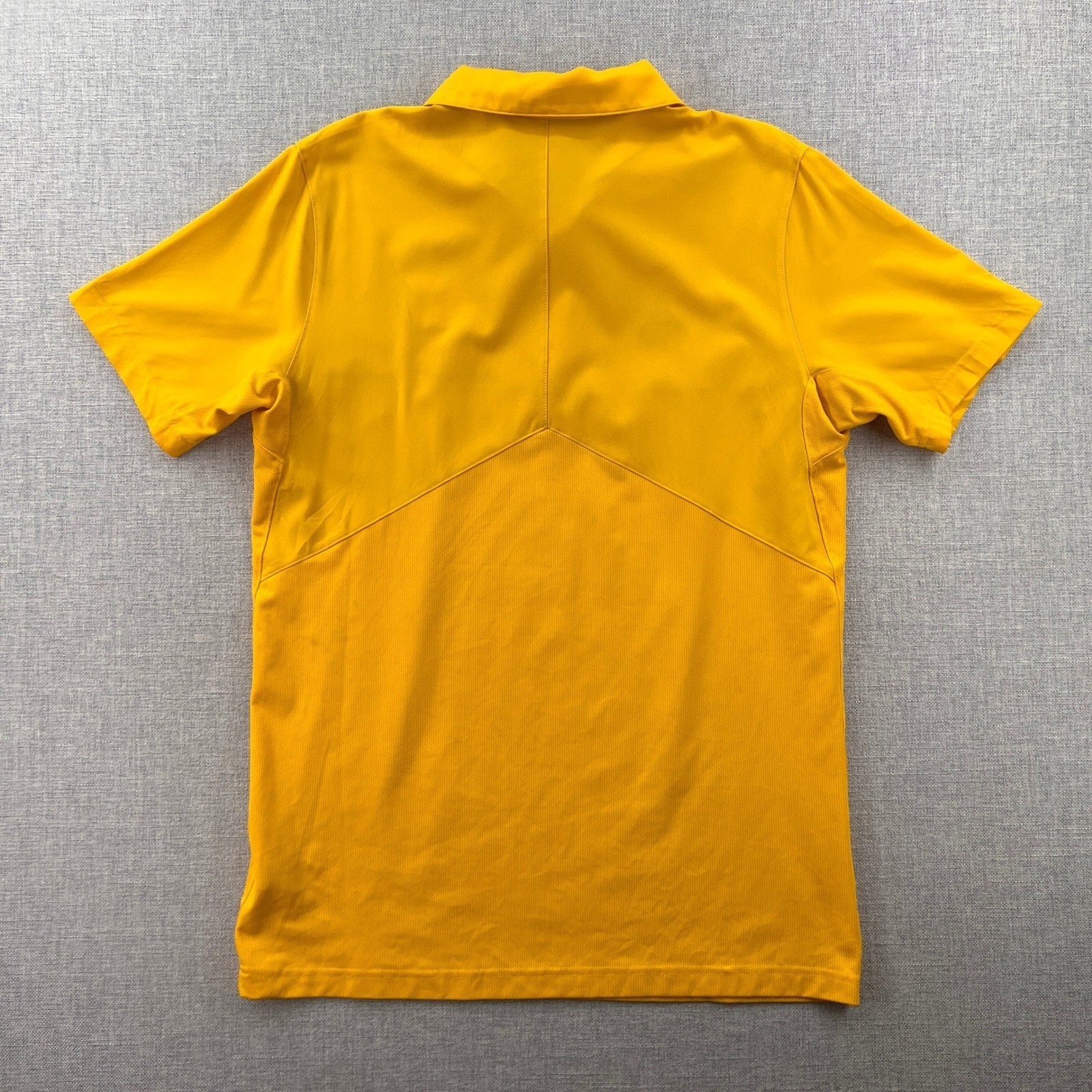 Nike Air Jordan Michigan Wolverines Polo Shirt Men Medium Yellow Dri Fit Sporty