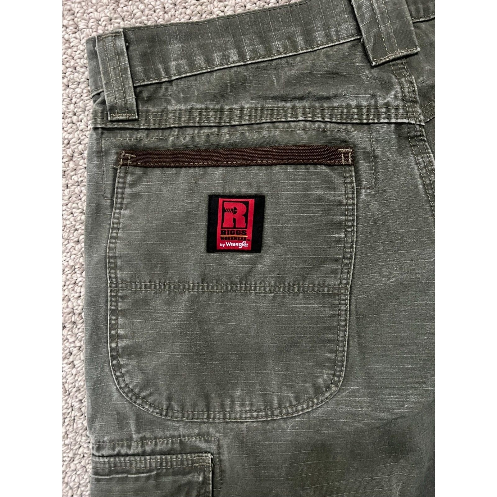 Wrangler Riggs Dark Green Cargo Pants