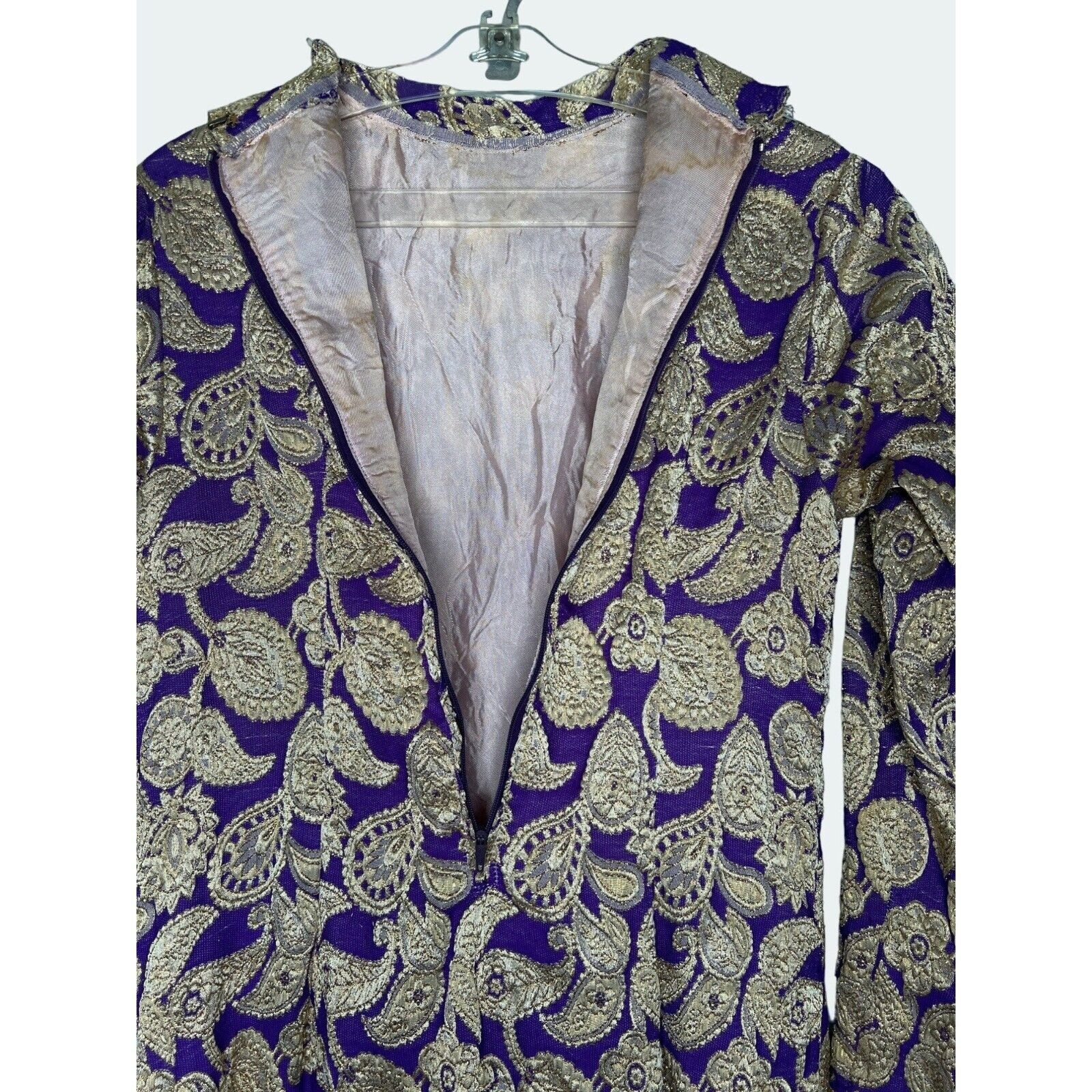 Vintage 70s Size Small Purple Gold Brocade MIni Dress Metallic Paisley MockNeck
