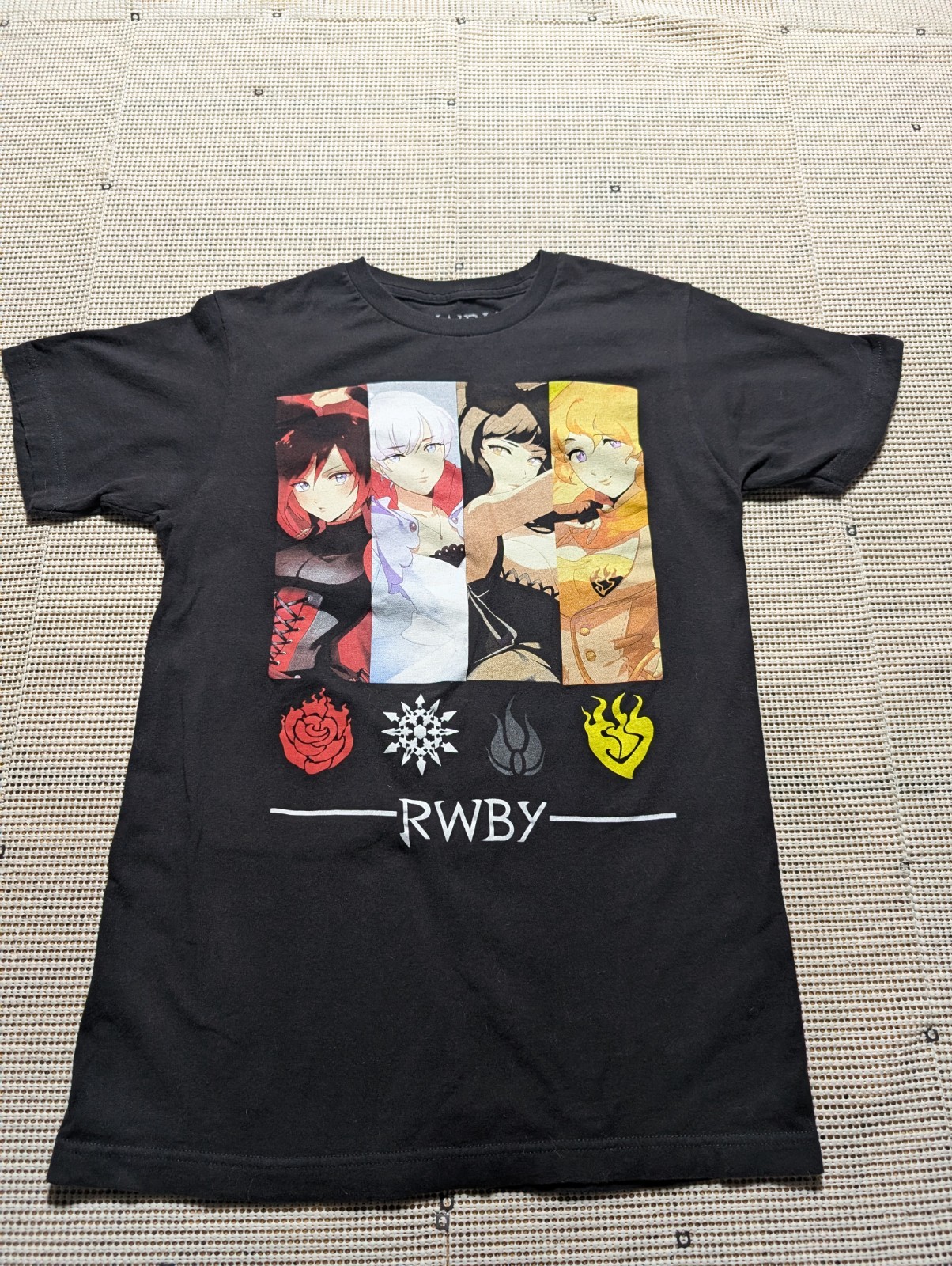 RWBY Ruby Weiss Blake Yang Anime Manga Graphic T-shirt Crunchyroll Black Small