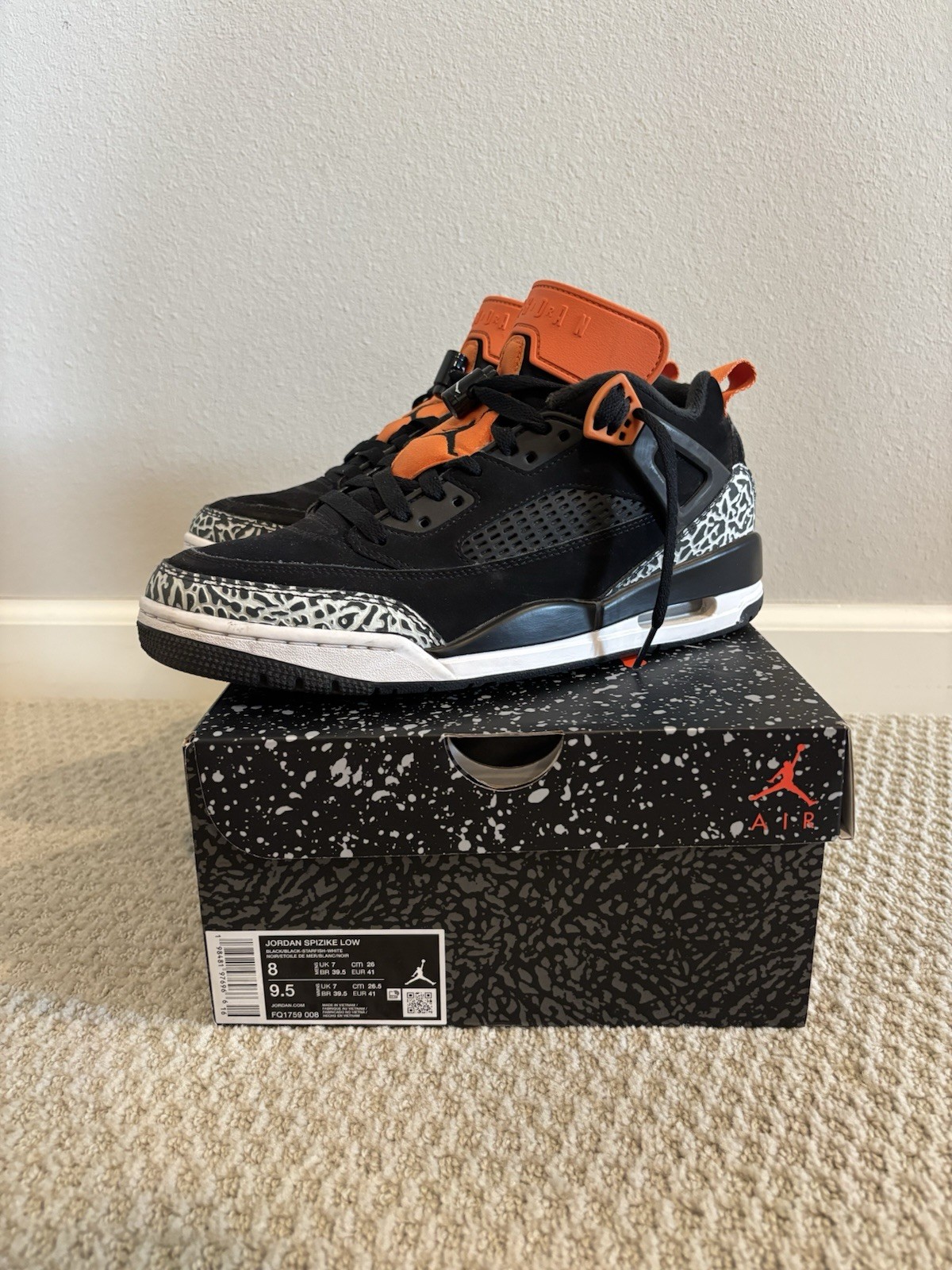 Men’s Jordan Spizike Low, Black/Black-Starfish-White, Size 8