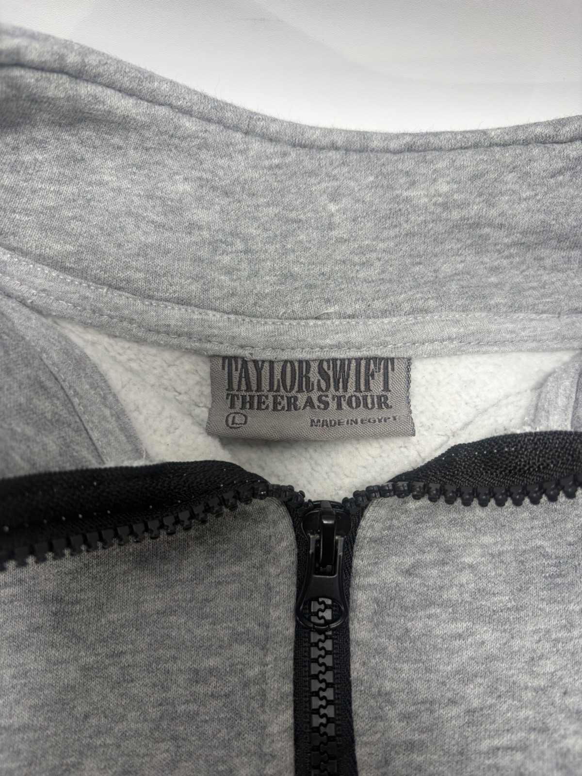 Taylor Swift Eras Tour 1/4 Zip Large Sweatshirt Gray Official Tour Merch Band L