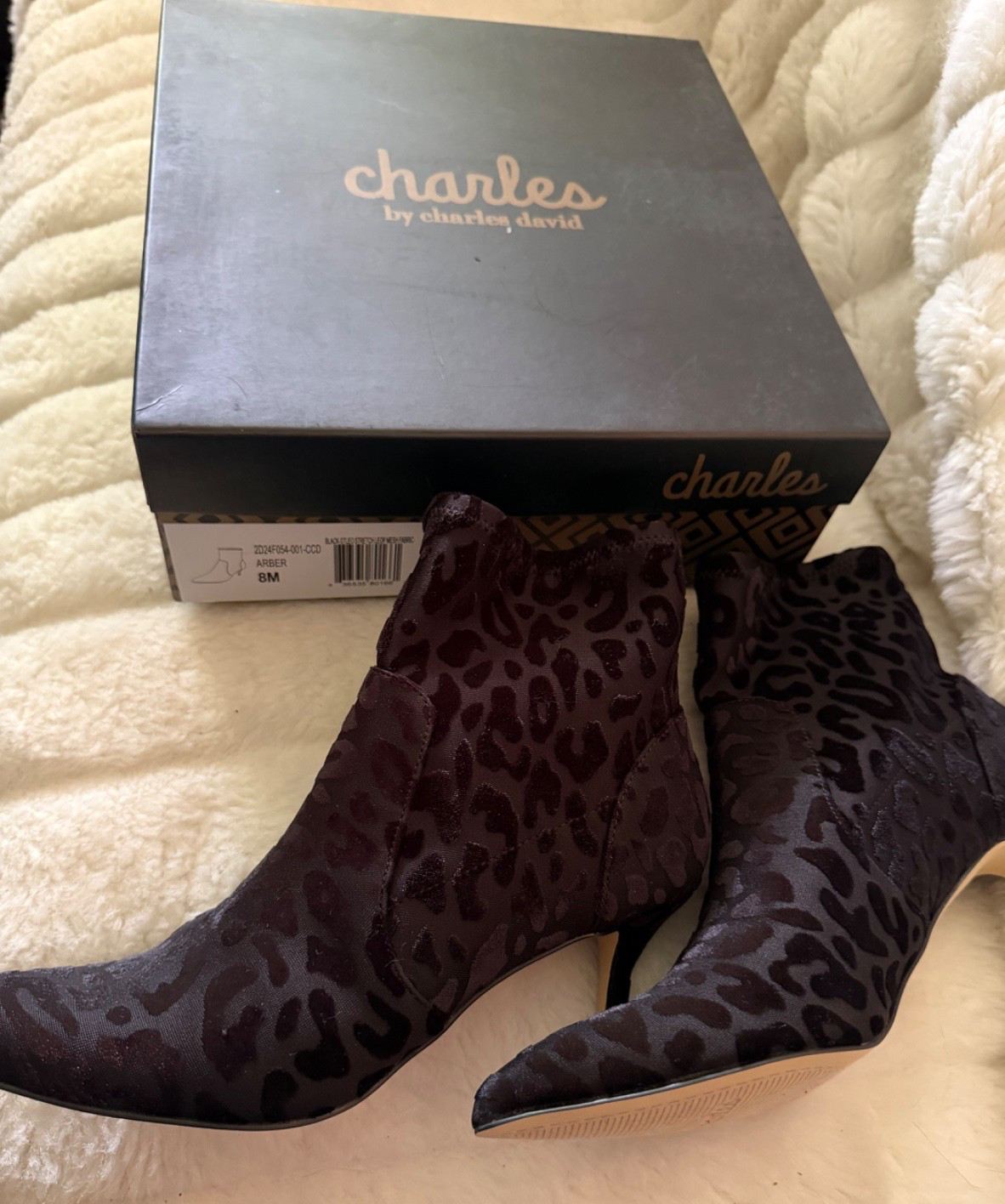CHARLES by CHARLES DAVID SIZE 8 Black Animal Suede Print Covered Heel Ankle