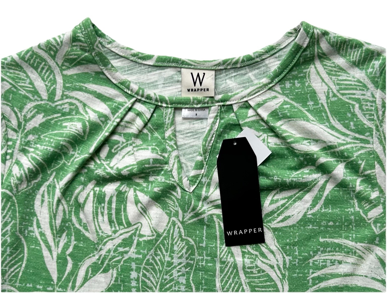 WRAPPER Green/White Leaves Short Sleeve Pullover Top~Women’s S~NWT~SO CUTE!