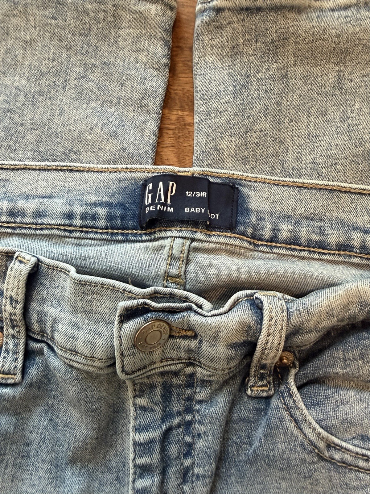 GAP Boys Denim Jeans Bootcut Light Wash Blue Solid Button Closure 12/31R