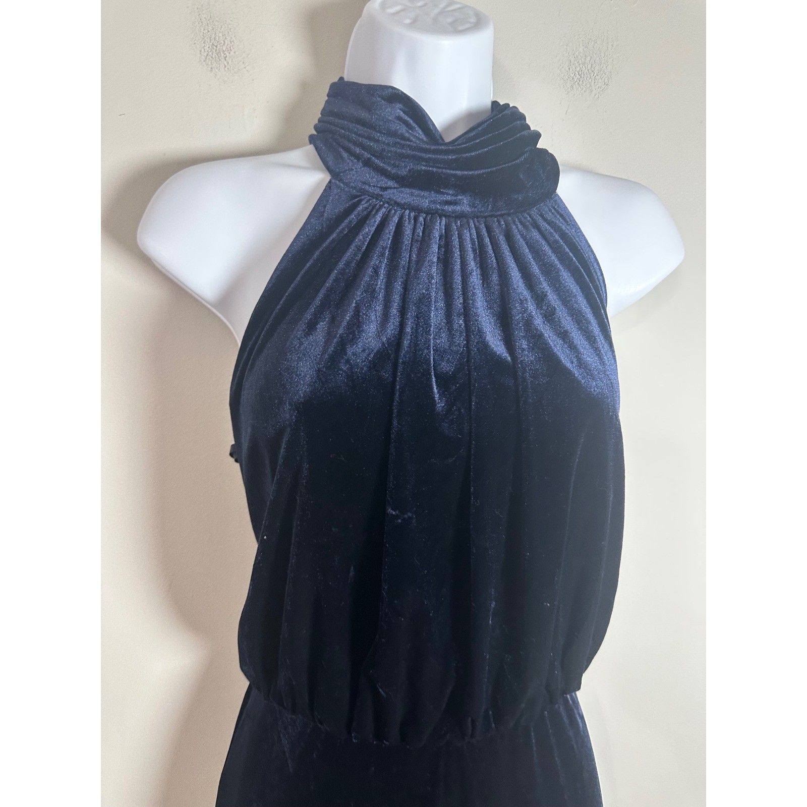 Eliza J Navy Blue Velvet Halter Neck Maxi Gown EJ1M9028 Womens 8 NWT