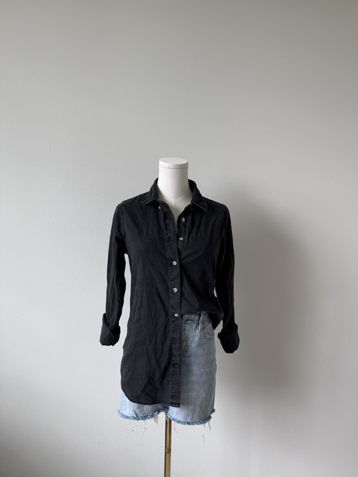 ASOS Denim Black Collared Button-Up Denim Shirt Cotton Long Sleeve Women’s 4