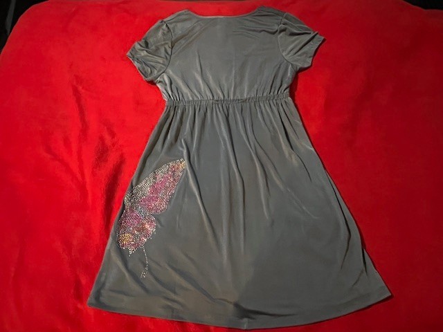 Christina Love Gray Rhinestone Butterfly Blouse Size M – Short Sleeve Embellishe
