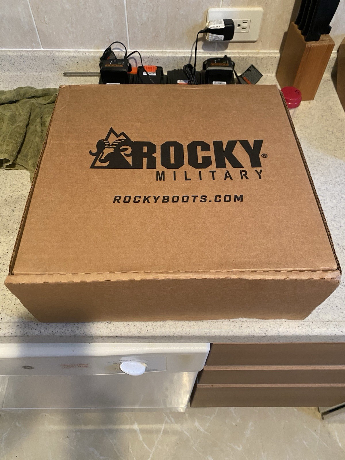 Rocky RKC091 S2V Enhanced USMC Tropical Jungle Boots Coyote Brown 11M New Box
