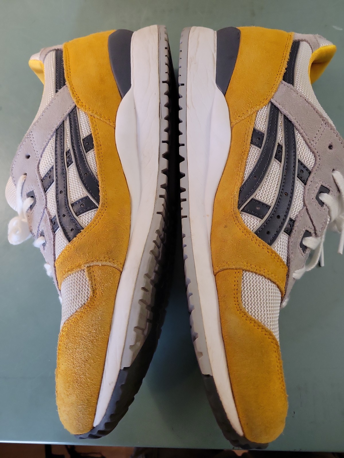 ASICS Gel Lyte III 3 OG Sunflower Premium Sneakers Mens Size 11